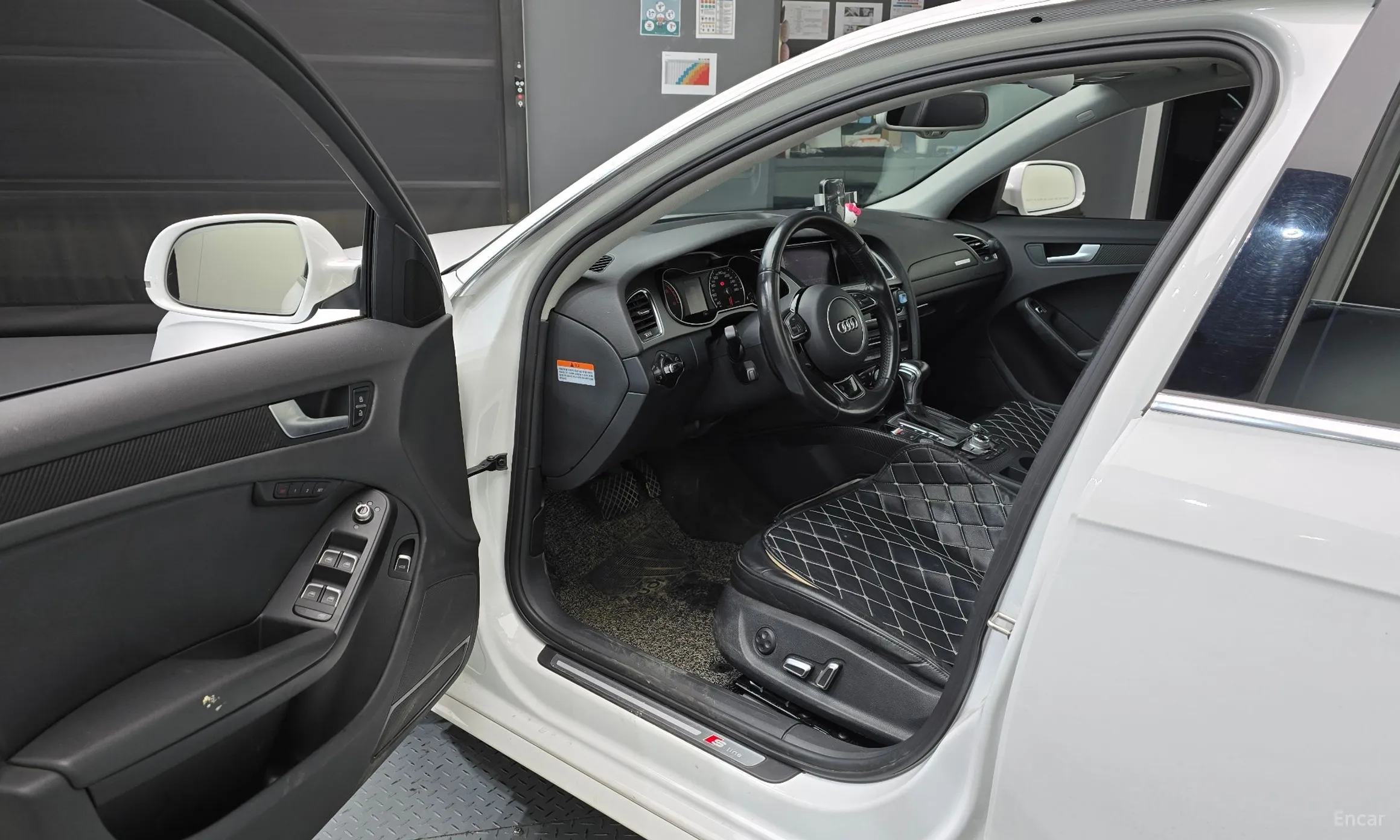 Audi New A4 превью 10