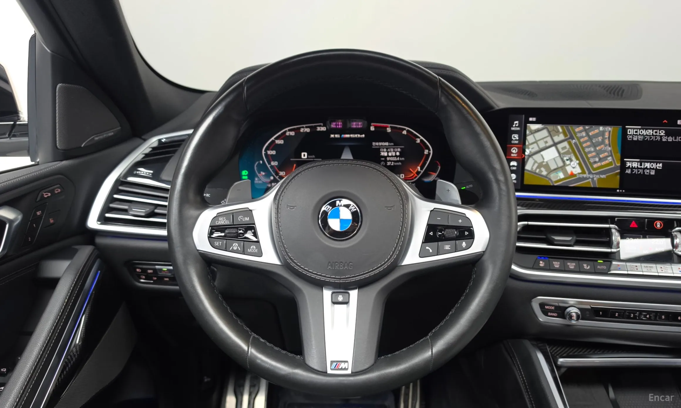 BMW X6 (G06) превью 13