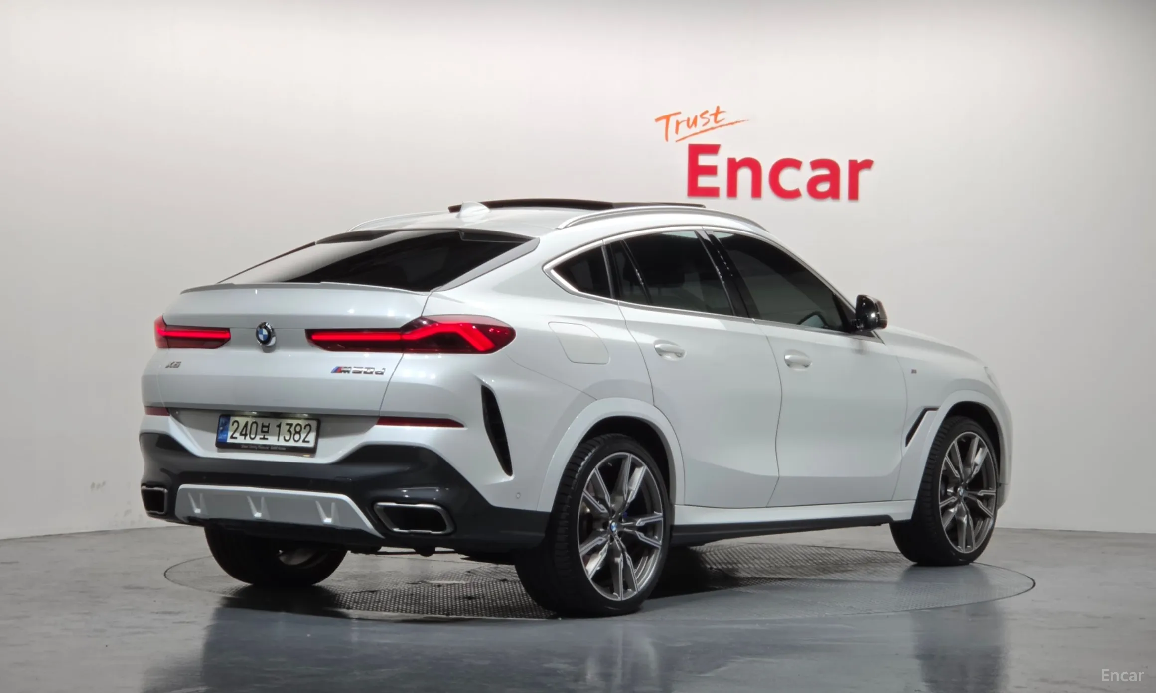 BMW X6 (G06)
