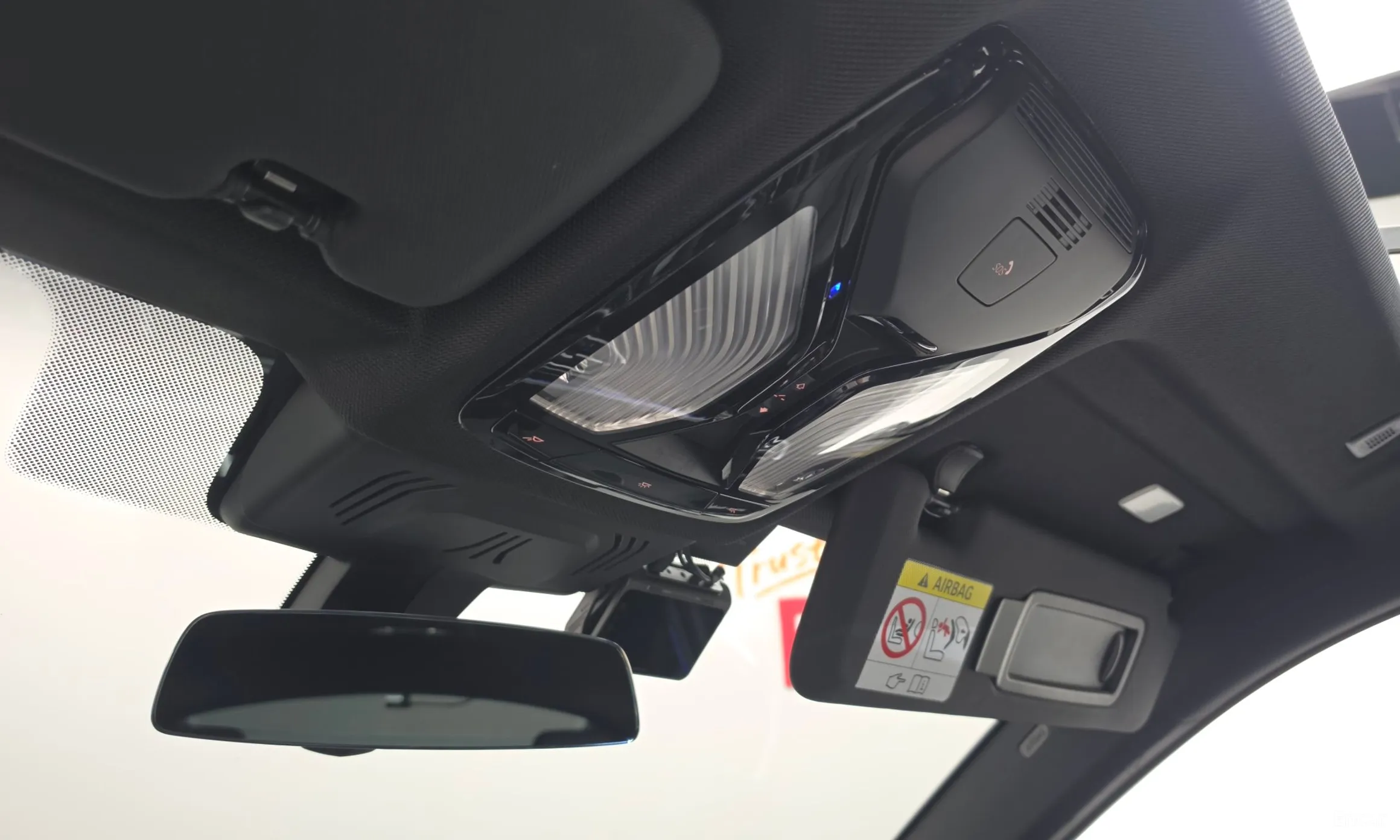 BMW X6 (G06) превью 17