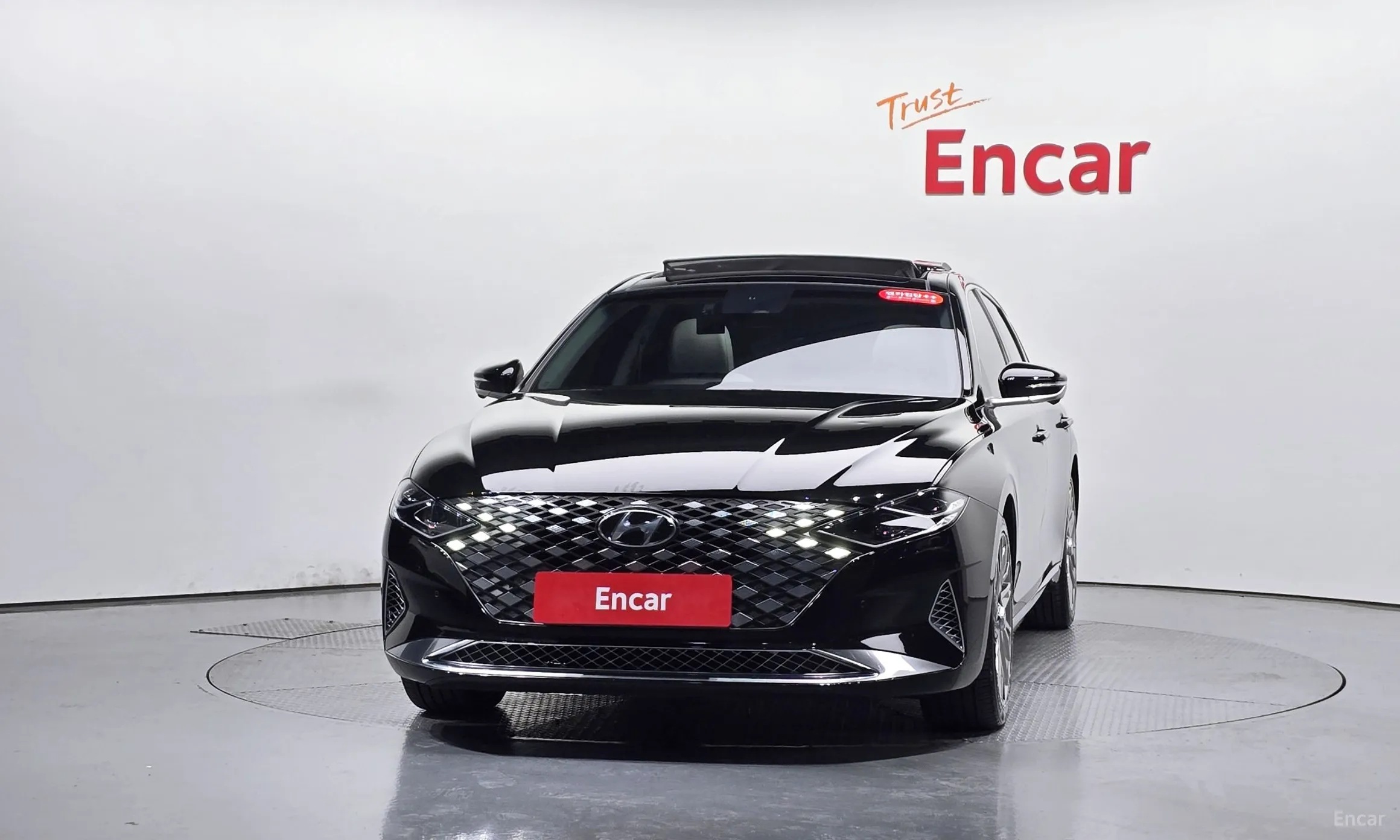 Hyundai Grandeur IG превью 3