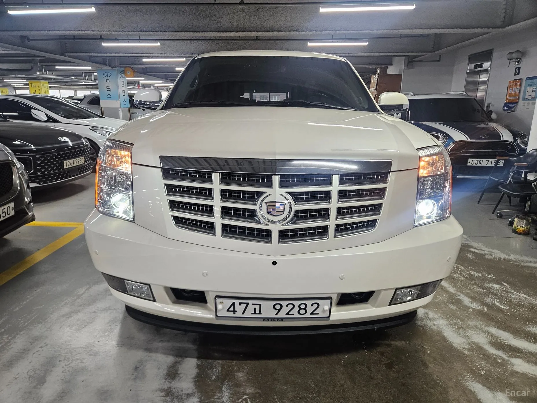 Cadillac Escalade превью 3