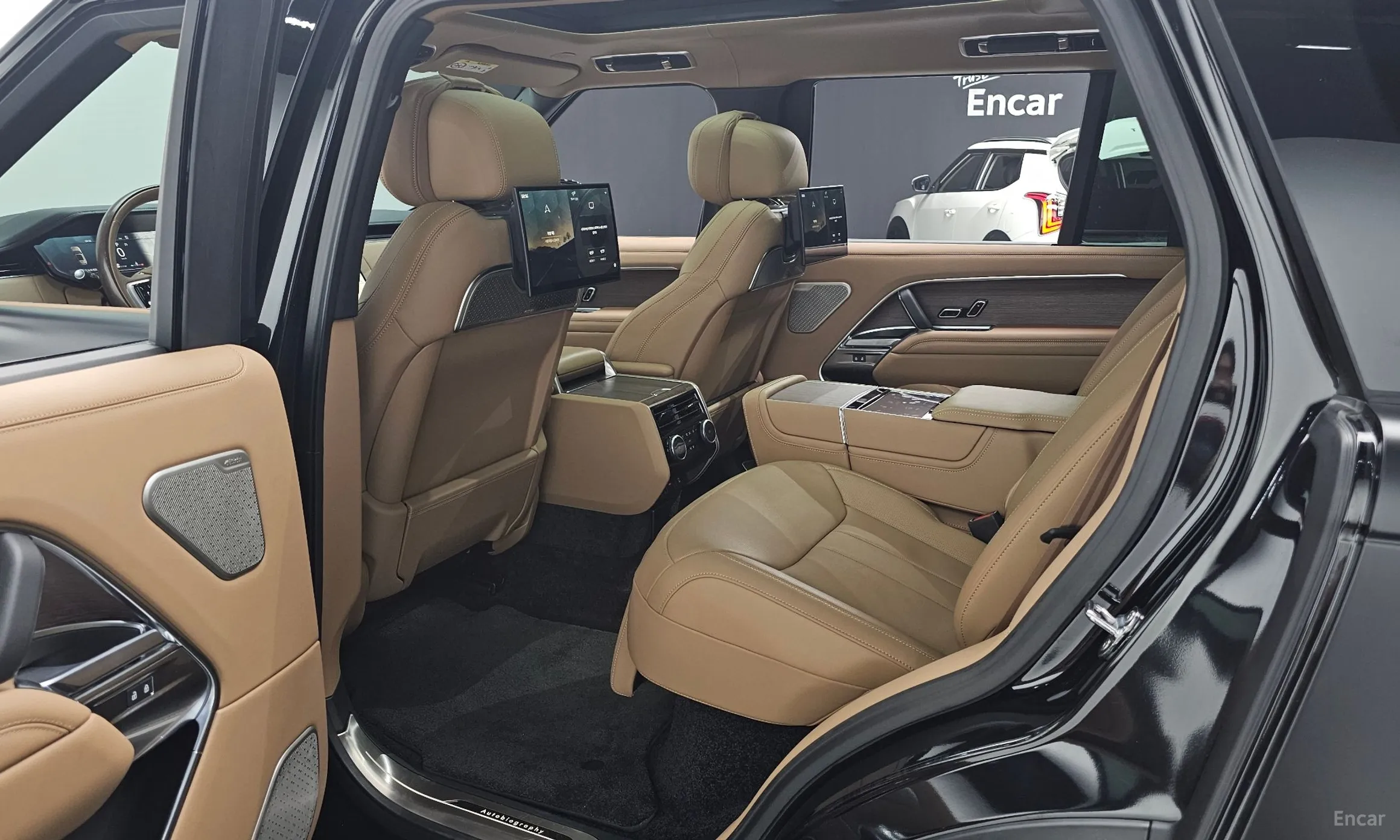 Land Rover Range Rover 5th Generation превью 12