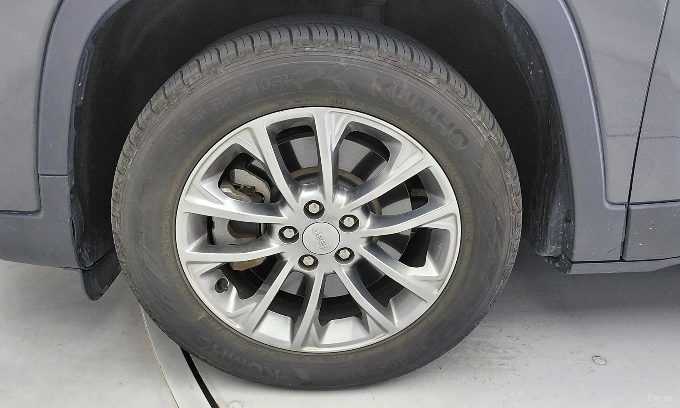 Jeep Cherokee (KL) превью 17