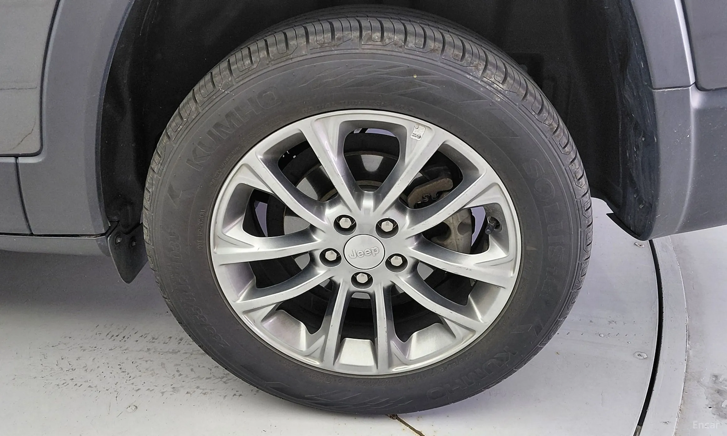 Jeep Cherokee (KL) превью 18