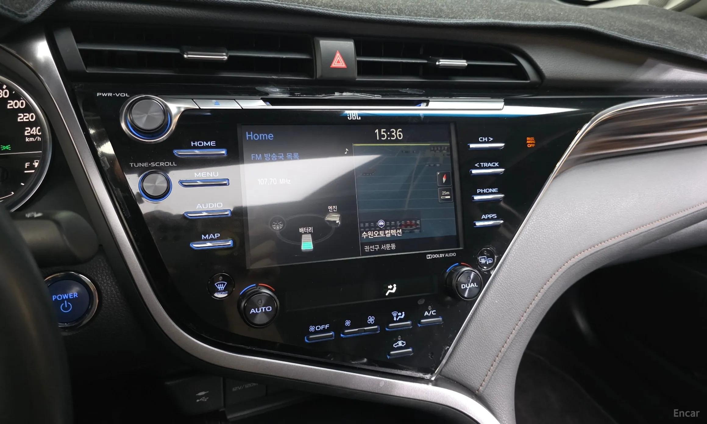 Toyota Camry (XV70) превью 15