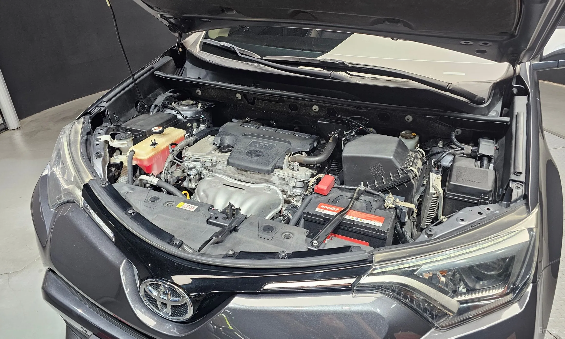 Toyota RAV4 превью 6