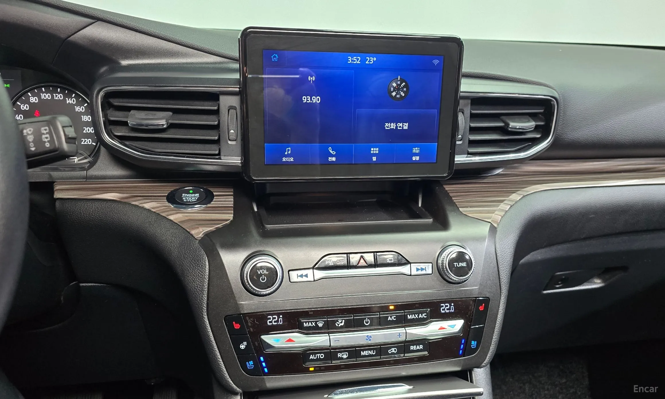 Ford Explorer 6th Generation превью 13