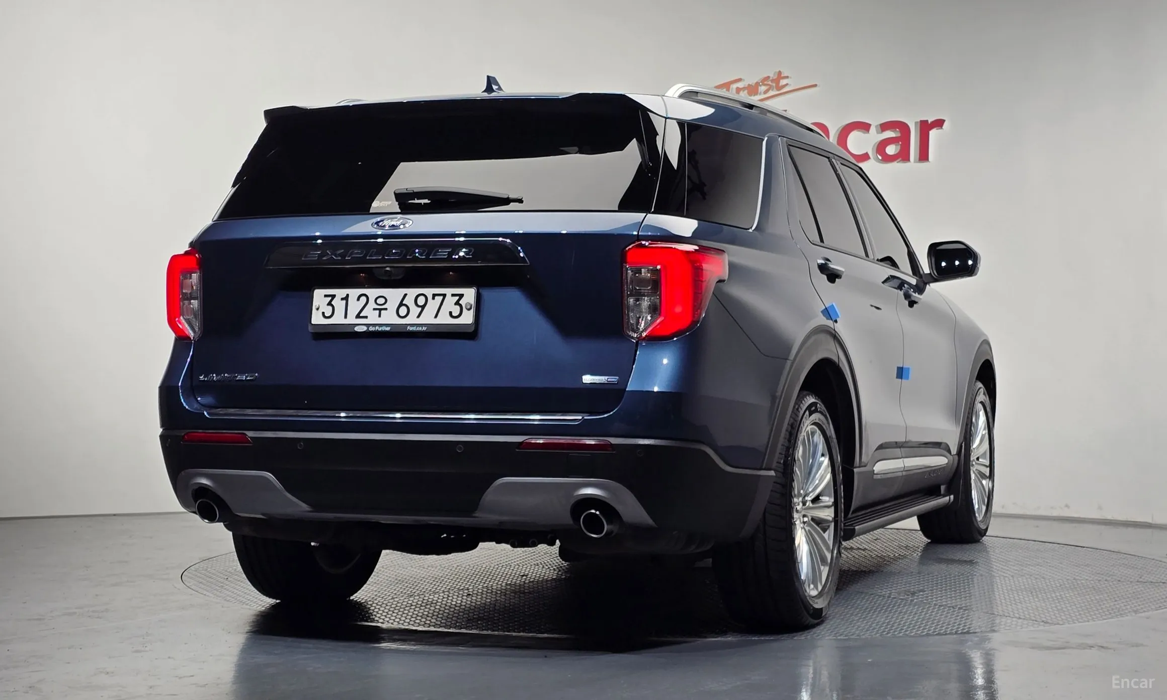 Ford Explorer 6th Generation превью 2