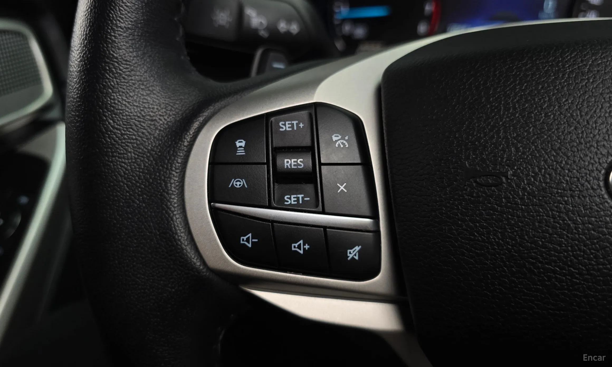 Ford Explorer 6th Generation превью 16