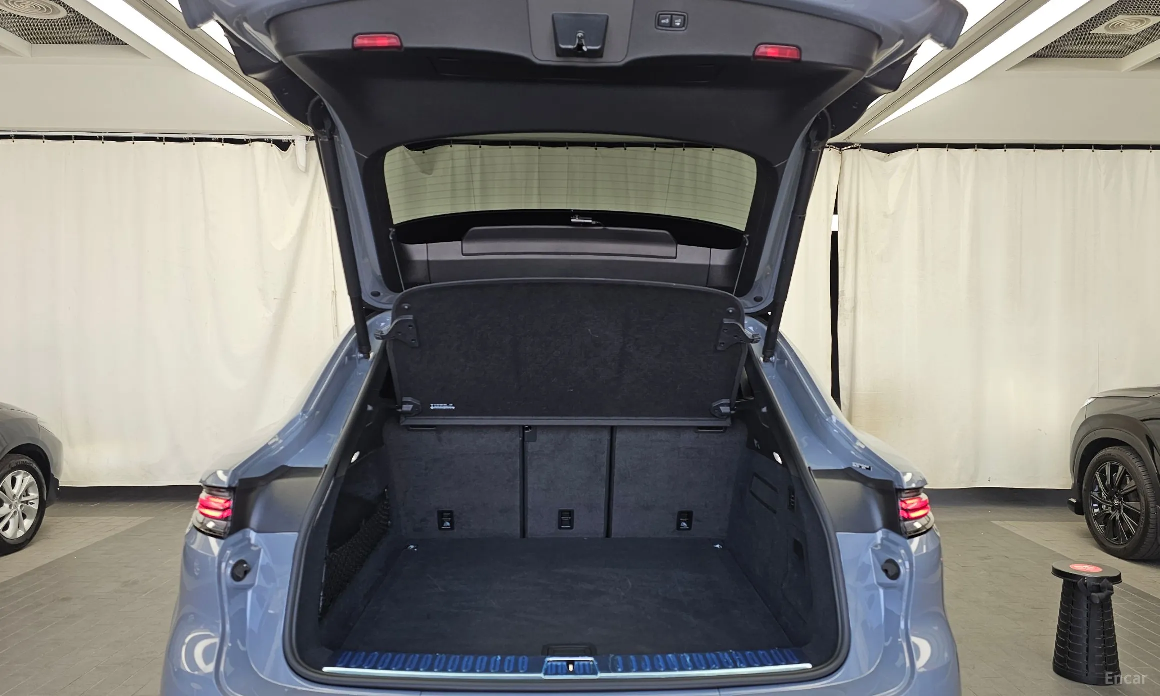 Porsche Cayenne (PO536) превью 20