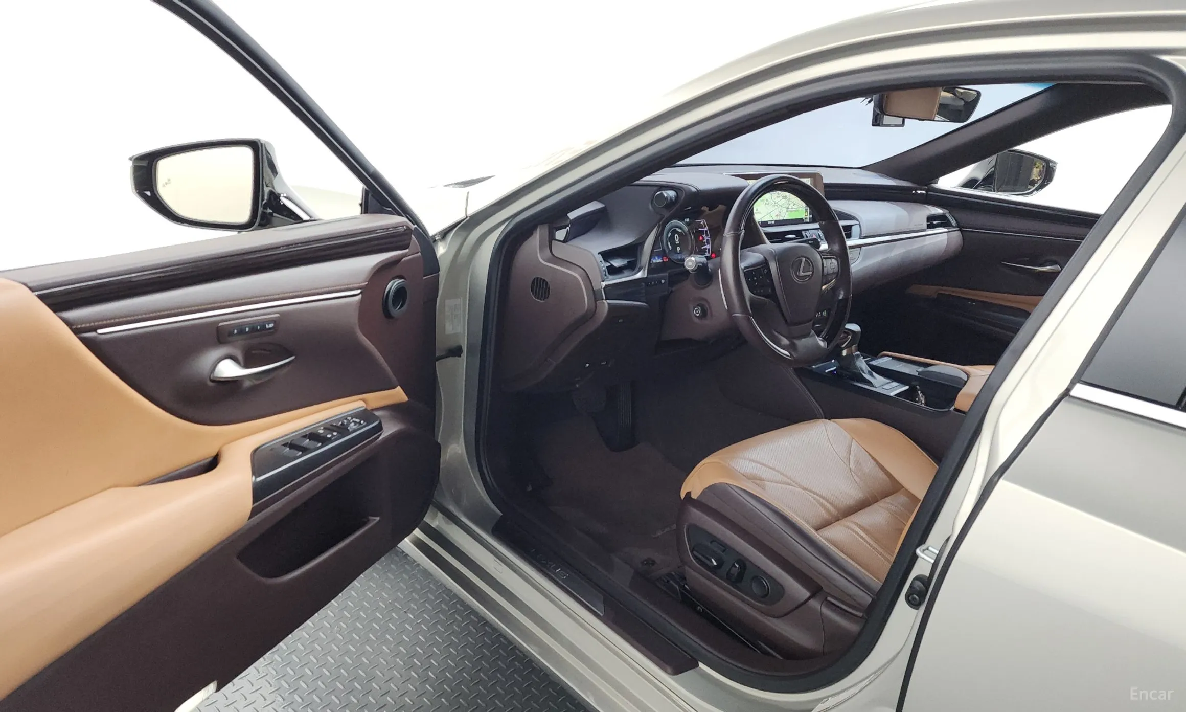 Lexus ES300h 7th Generation превью 10