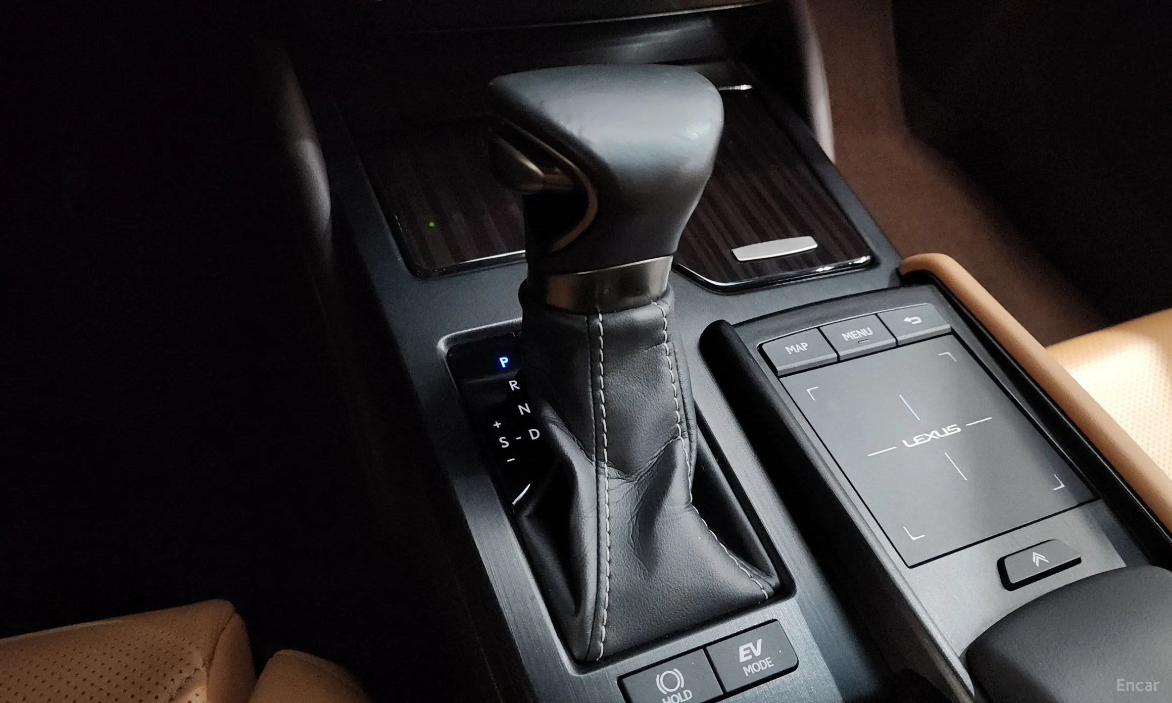 Lexus ES300h 7th Generation превью 9