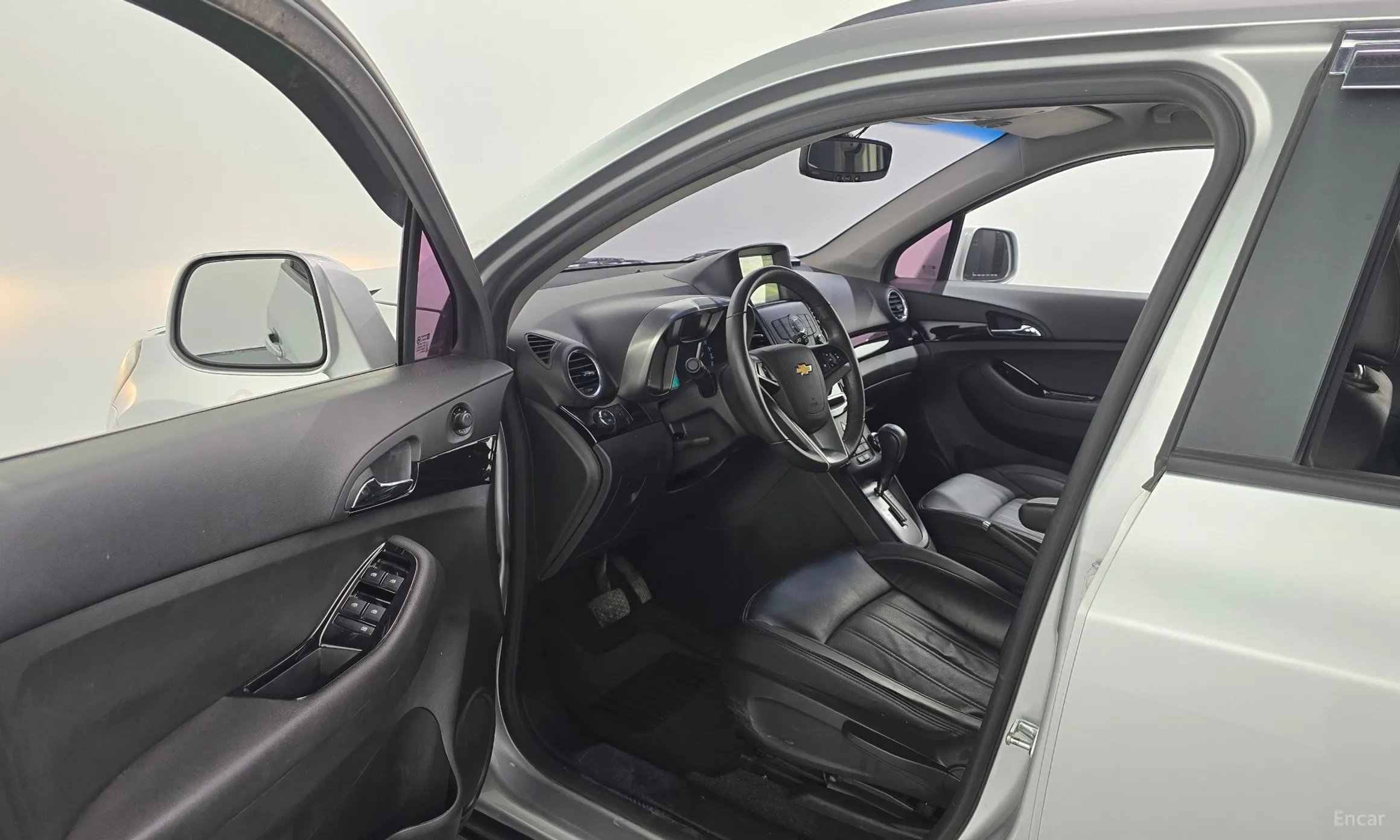 Chevrolet (GM Daewoo) Orlando превью 10