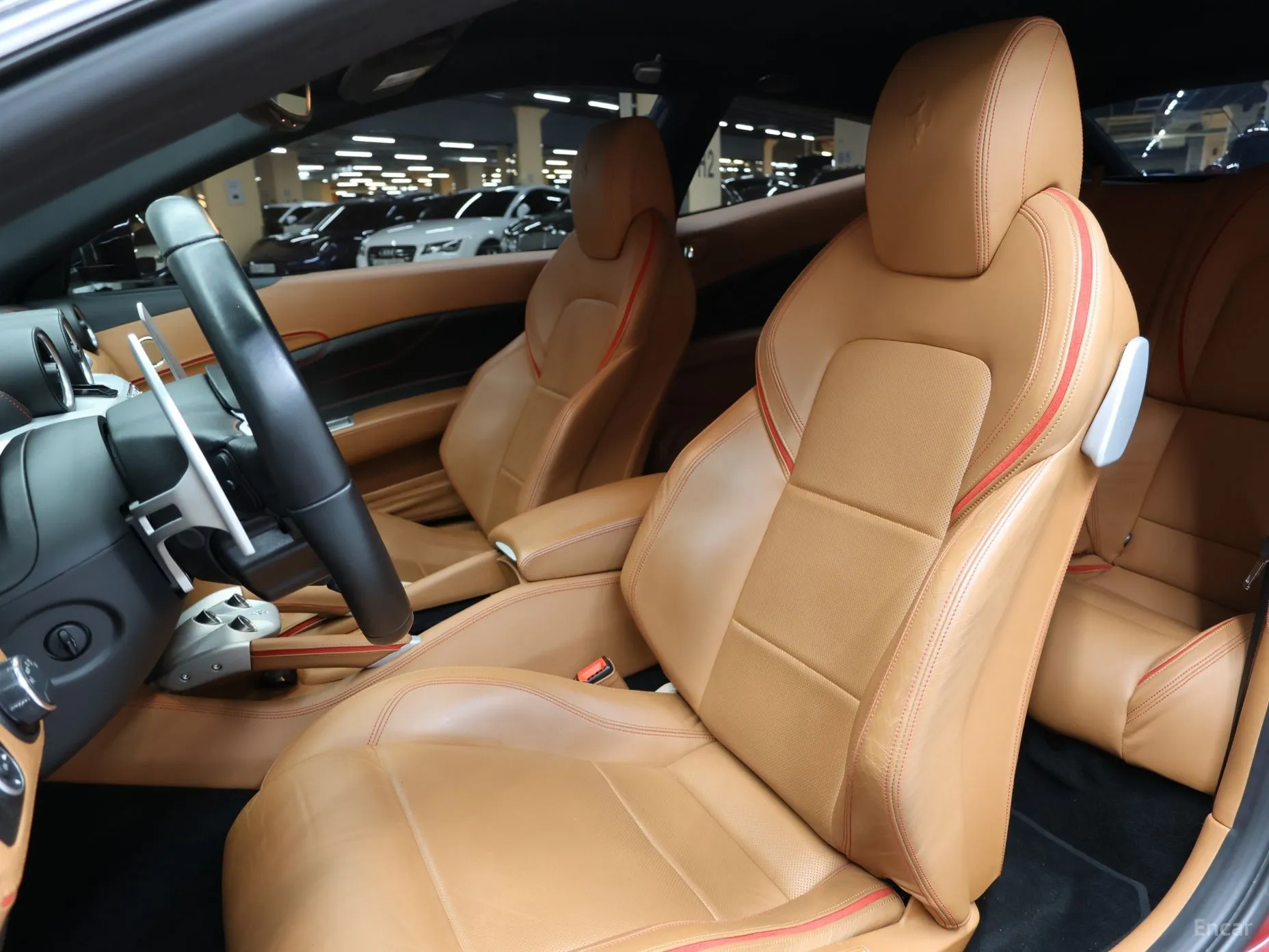 Ferrari FF превью 10