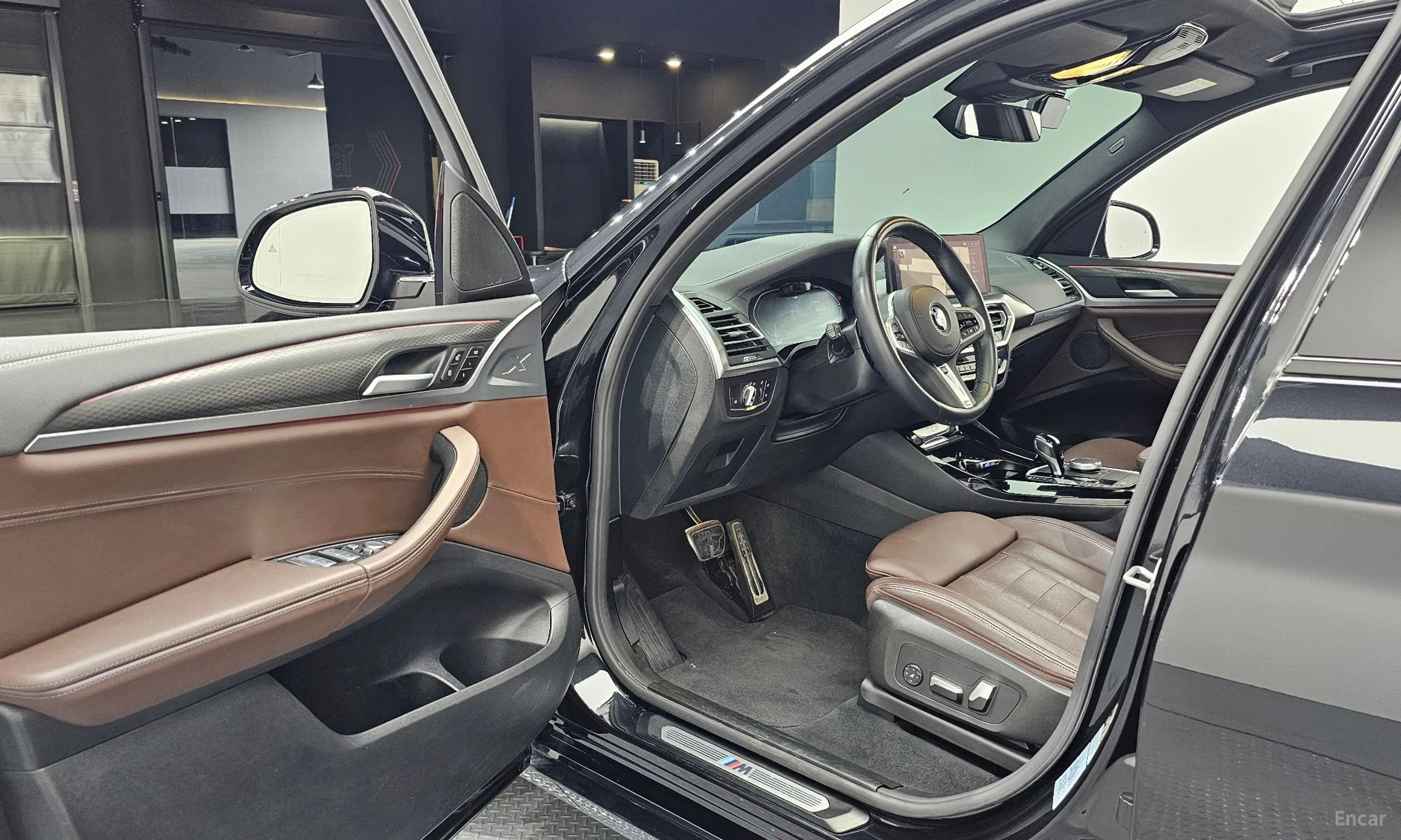 BMW X3 (G01) превью 10