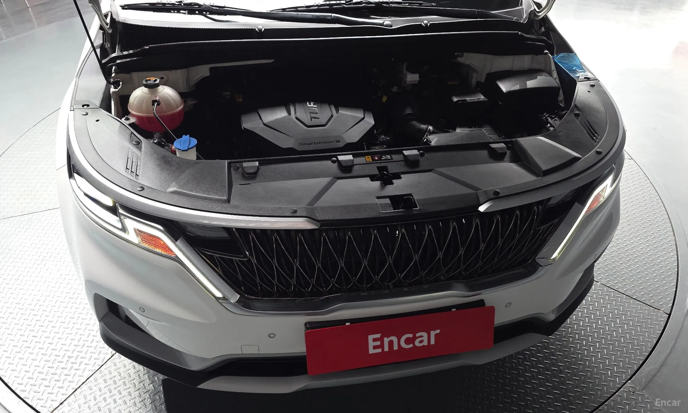 Kia Carnival Gen 4 превью 6
