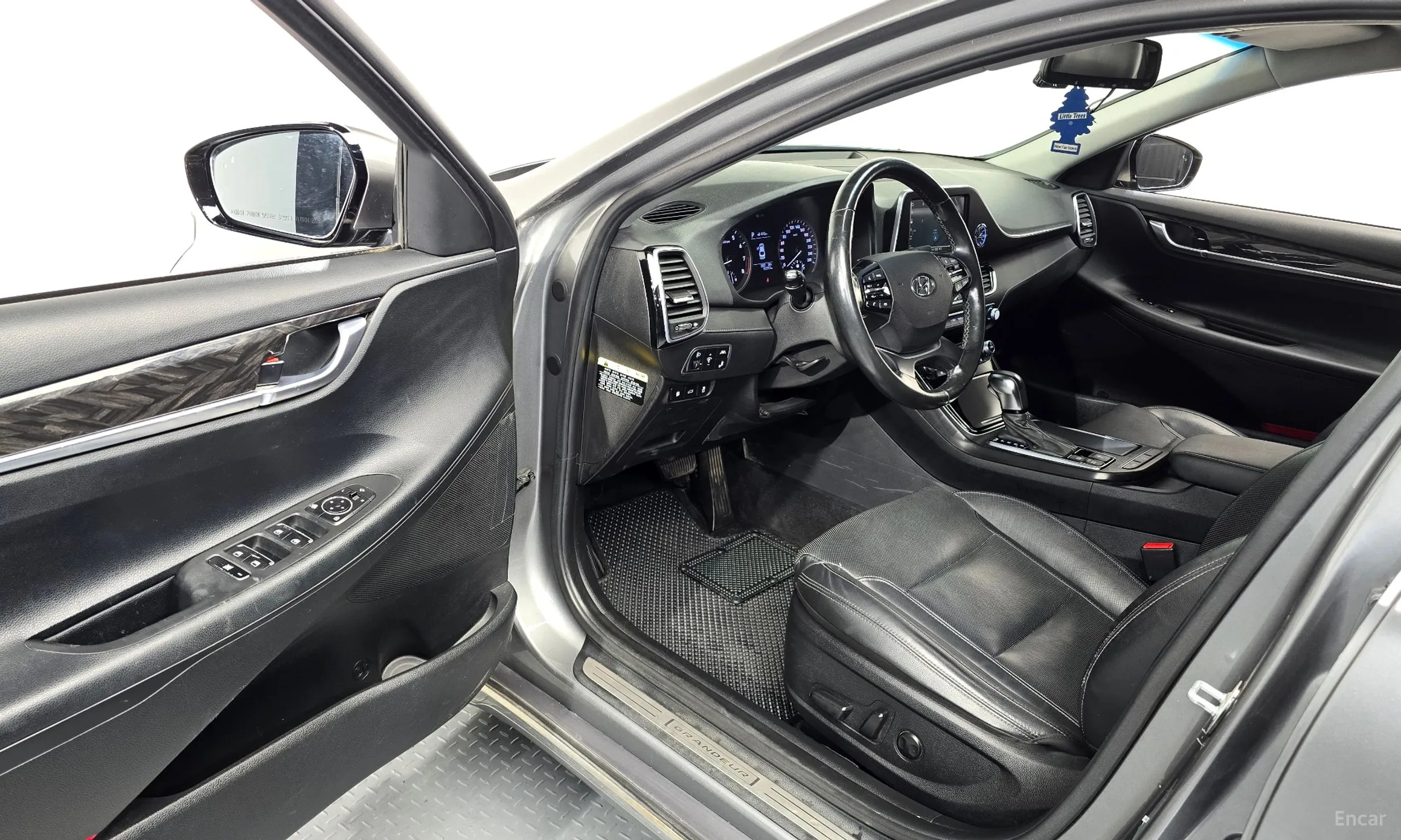 Hyundai Grandeur IG превью 10