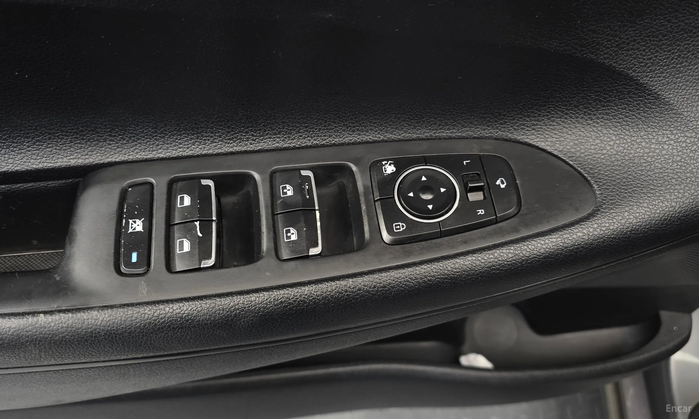 Hyundai Grandeur IG превью 20