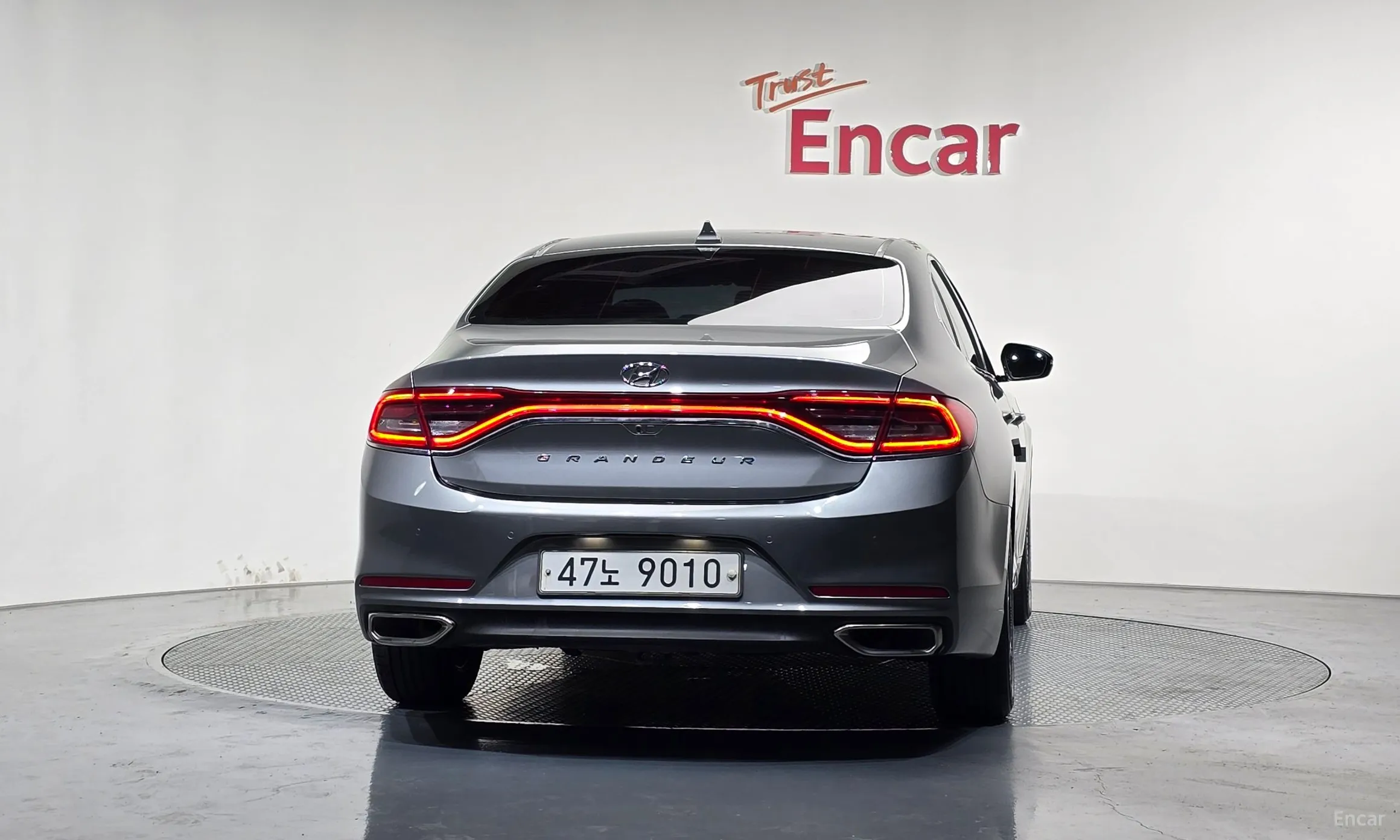 Hyundai Grandeur IG превью 4