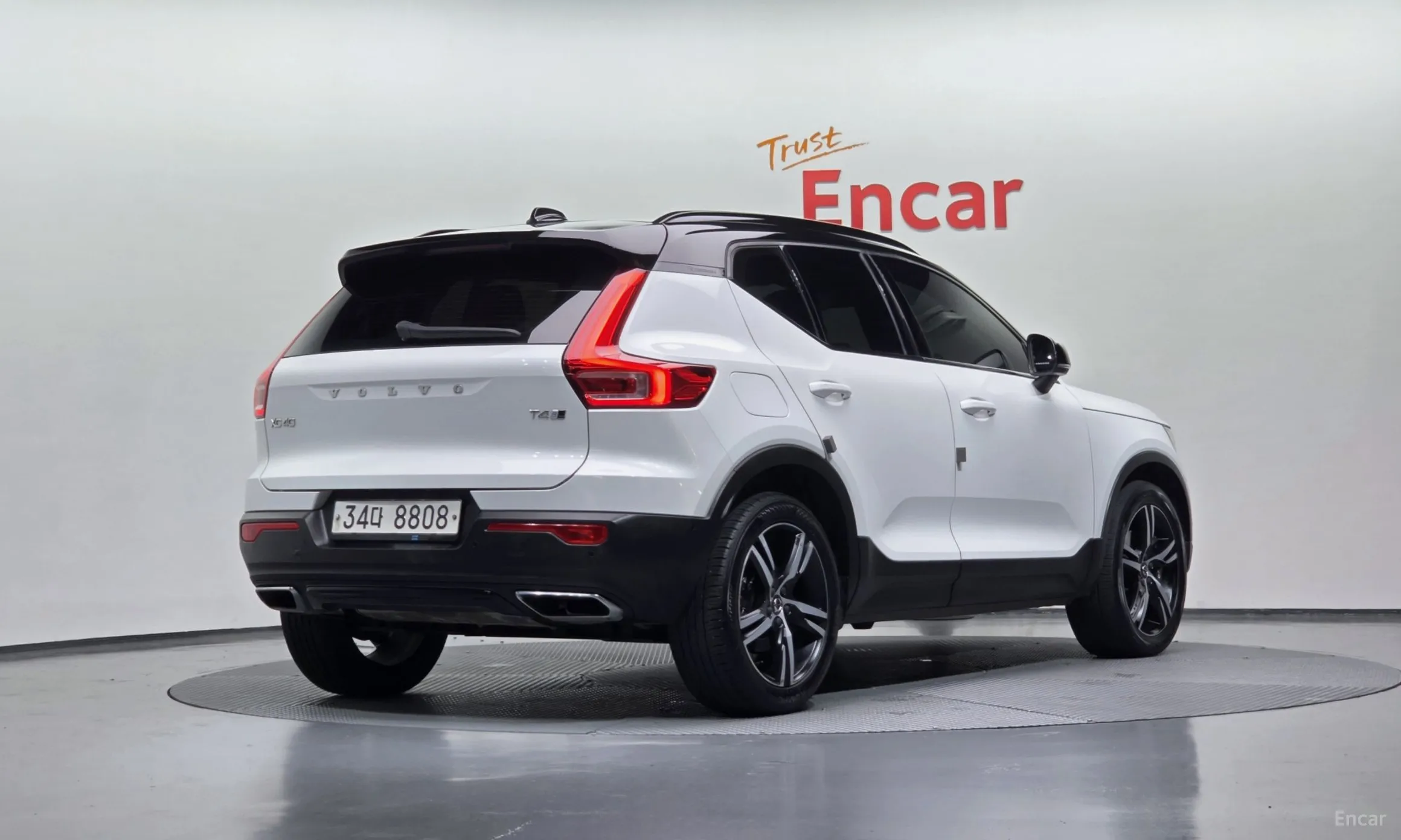 Volvo XC40 превью 2