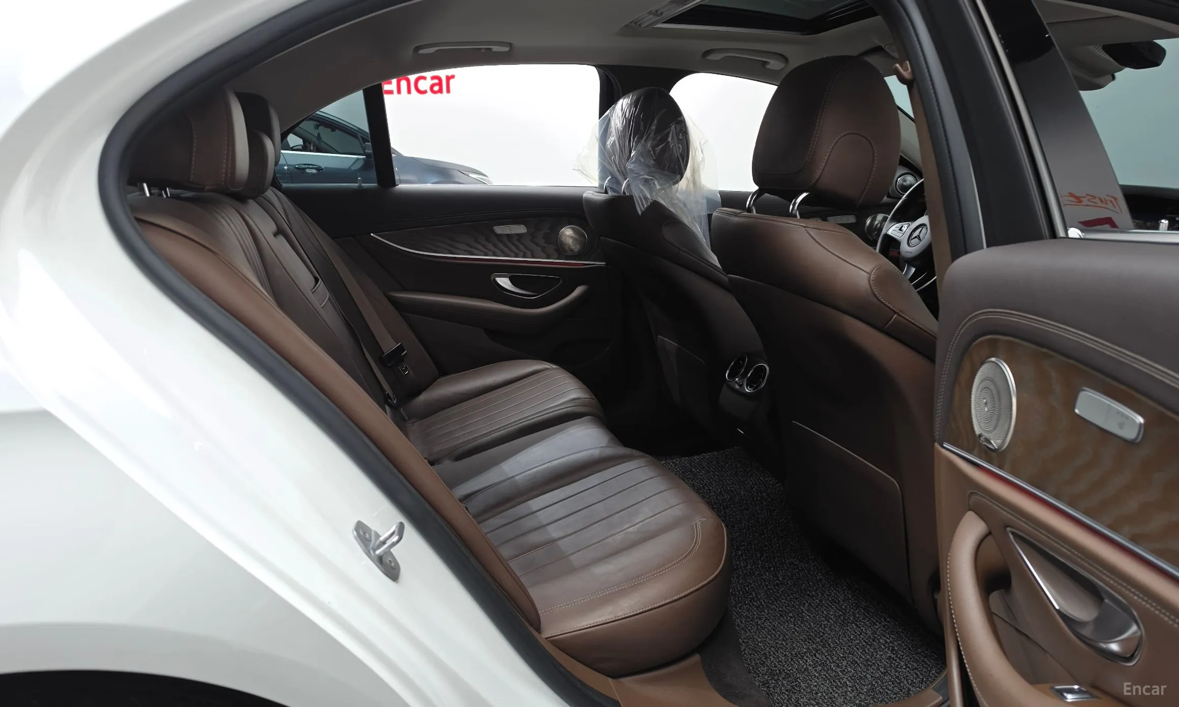 Mercedes Benz E-Class W213 превью 11