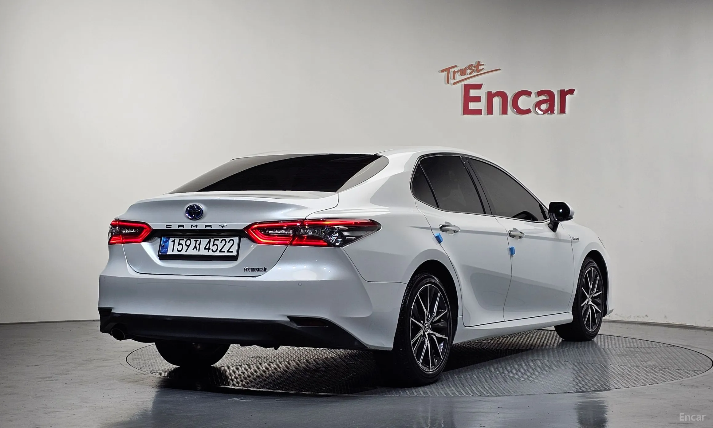 Toyota Camry (XV70)