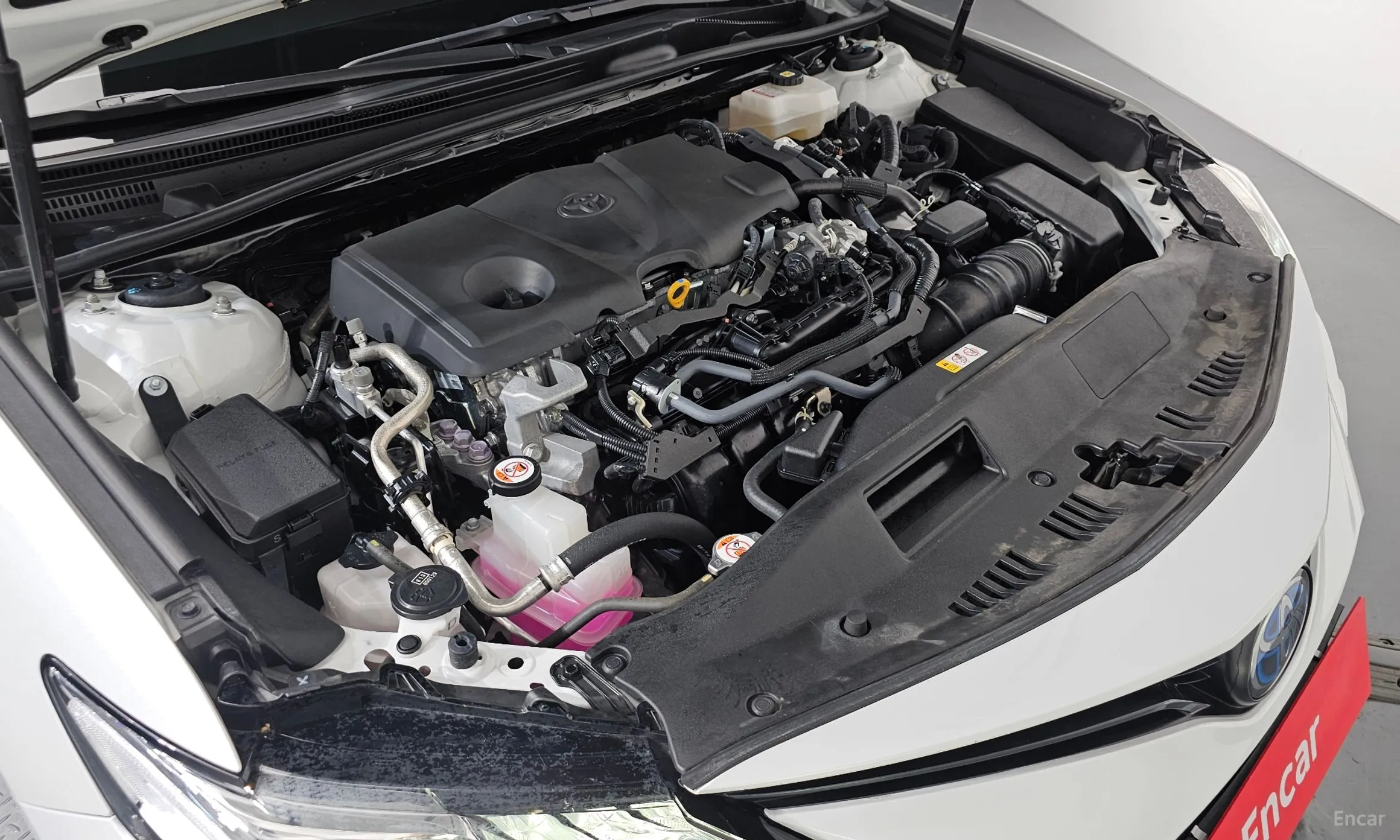 Toyota Camry (XV70) превью 6