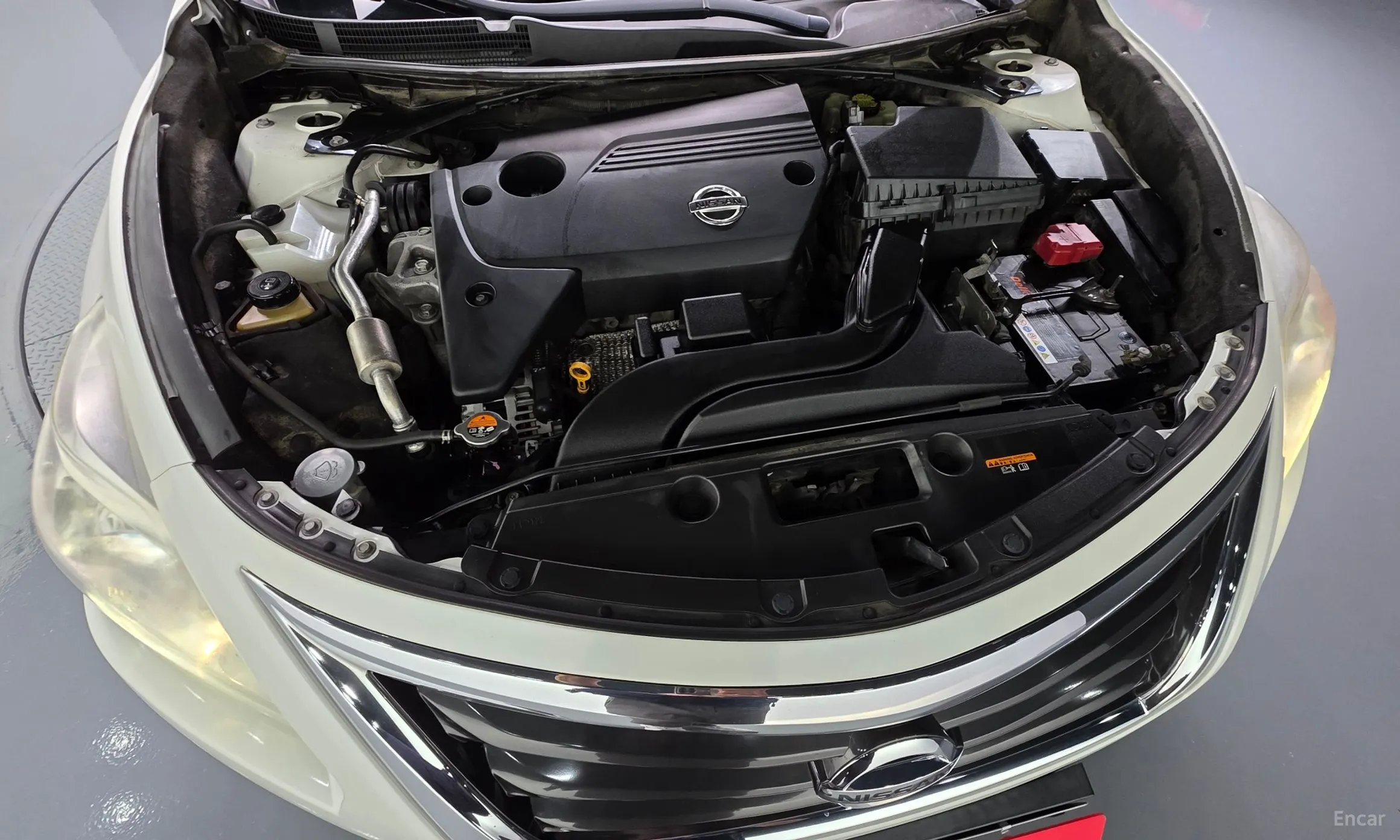 Nissan Altima превью 6