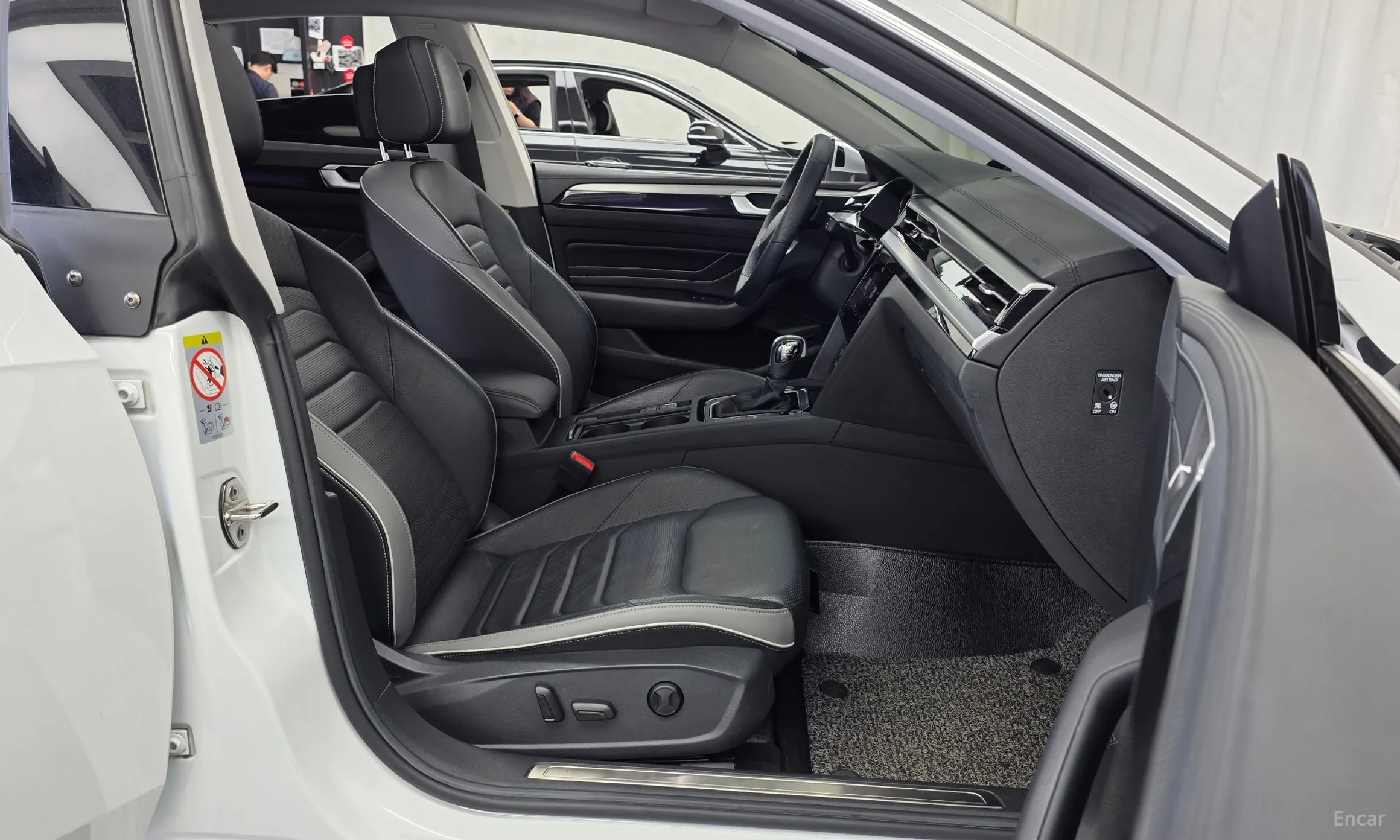 Volkswagen Ateon превью 11