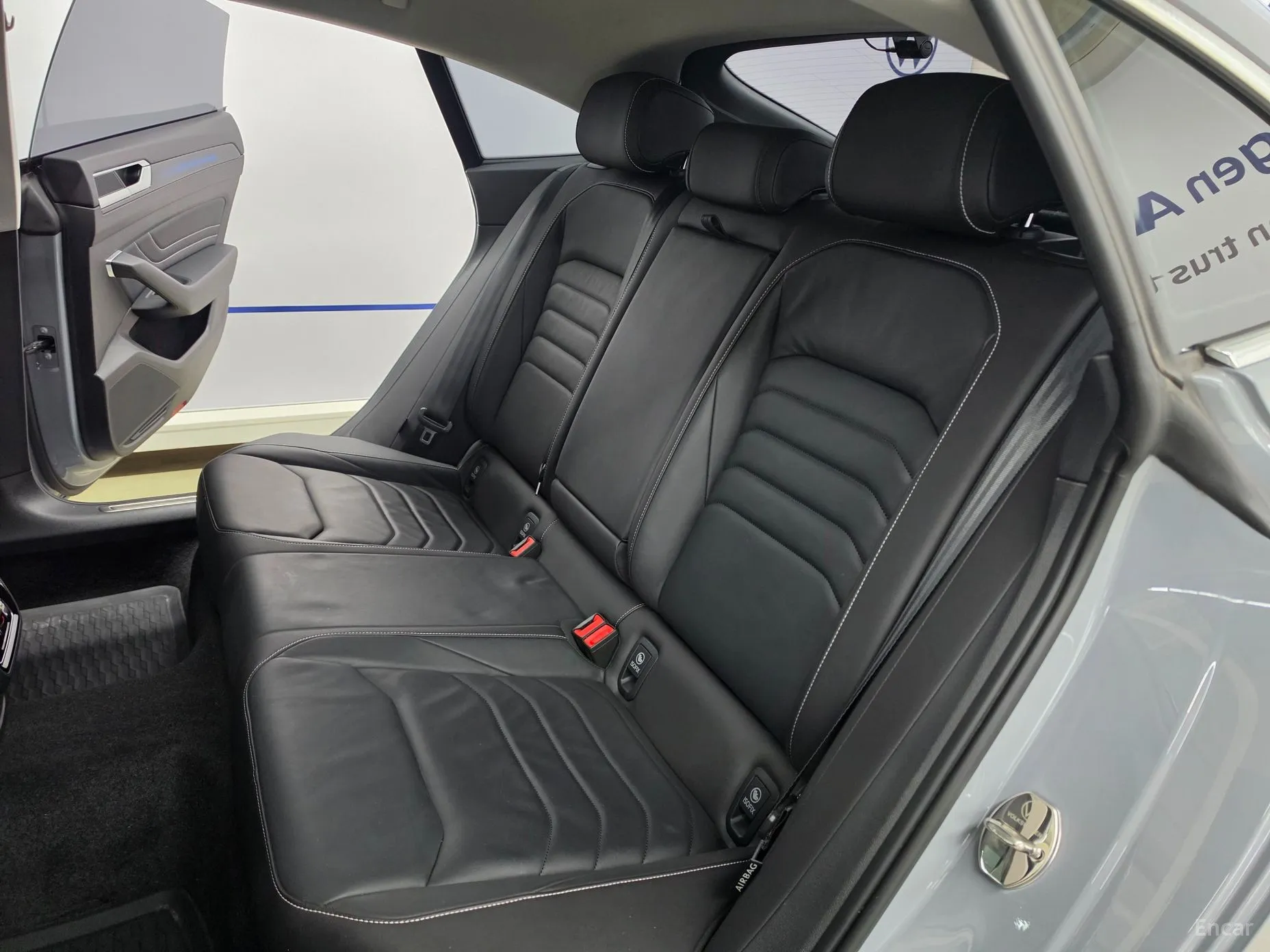 Volkswagen Ateon превью 10
