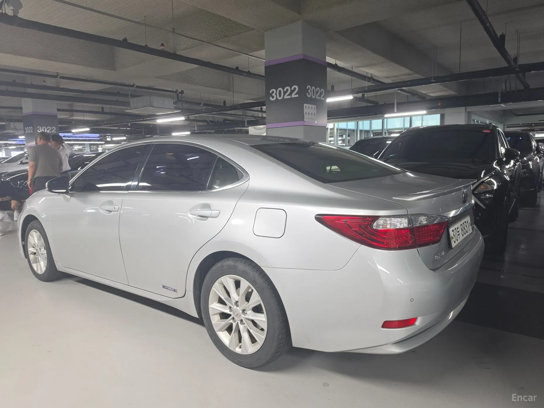 Lexus New ES300h превью 4