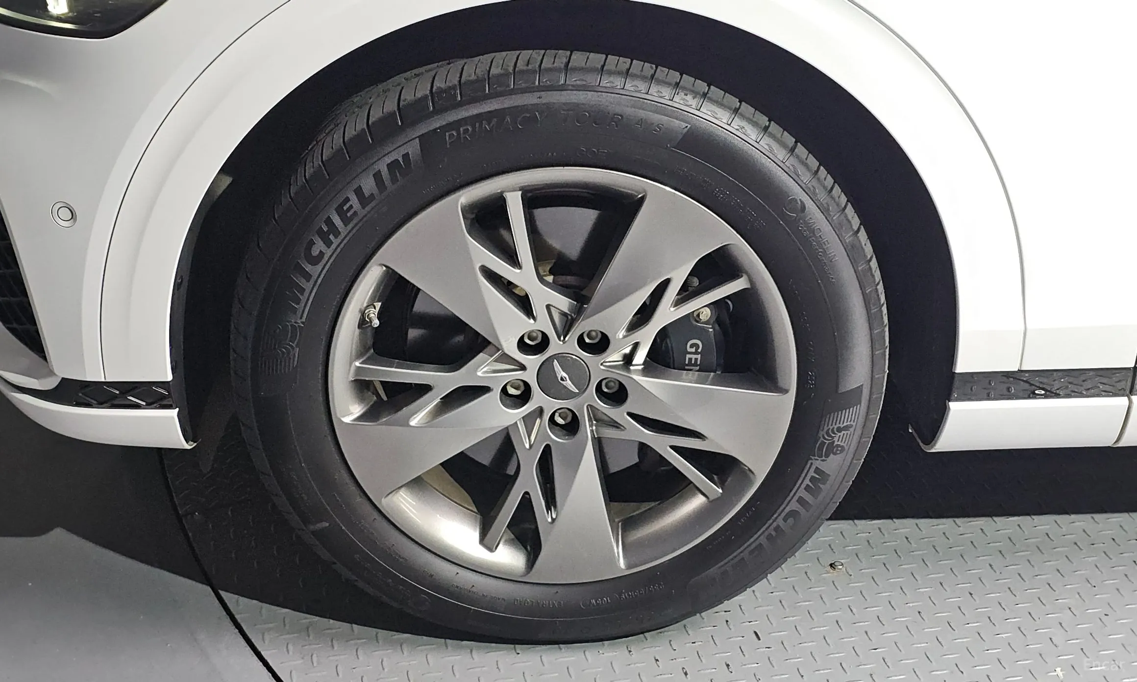Genesis GV70 превью 5