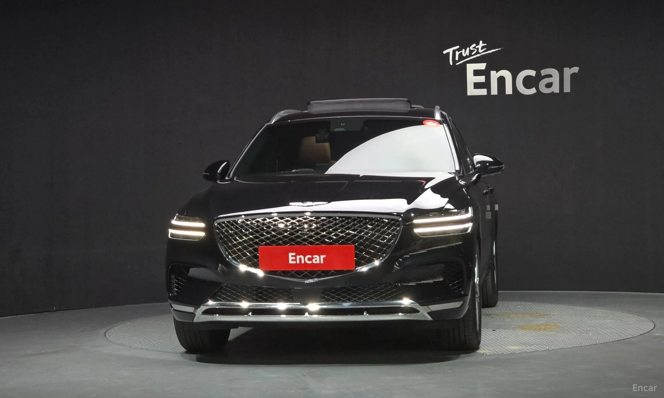 Genesis GV70 превью 3