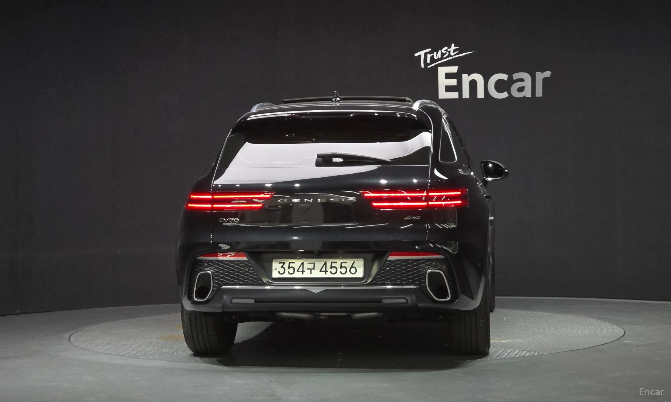 Genesis GV70 превью 4