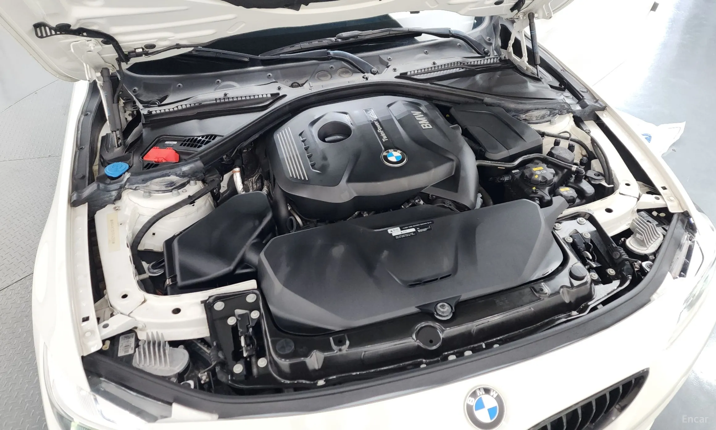 BMW Series 4 (F32) превью 6