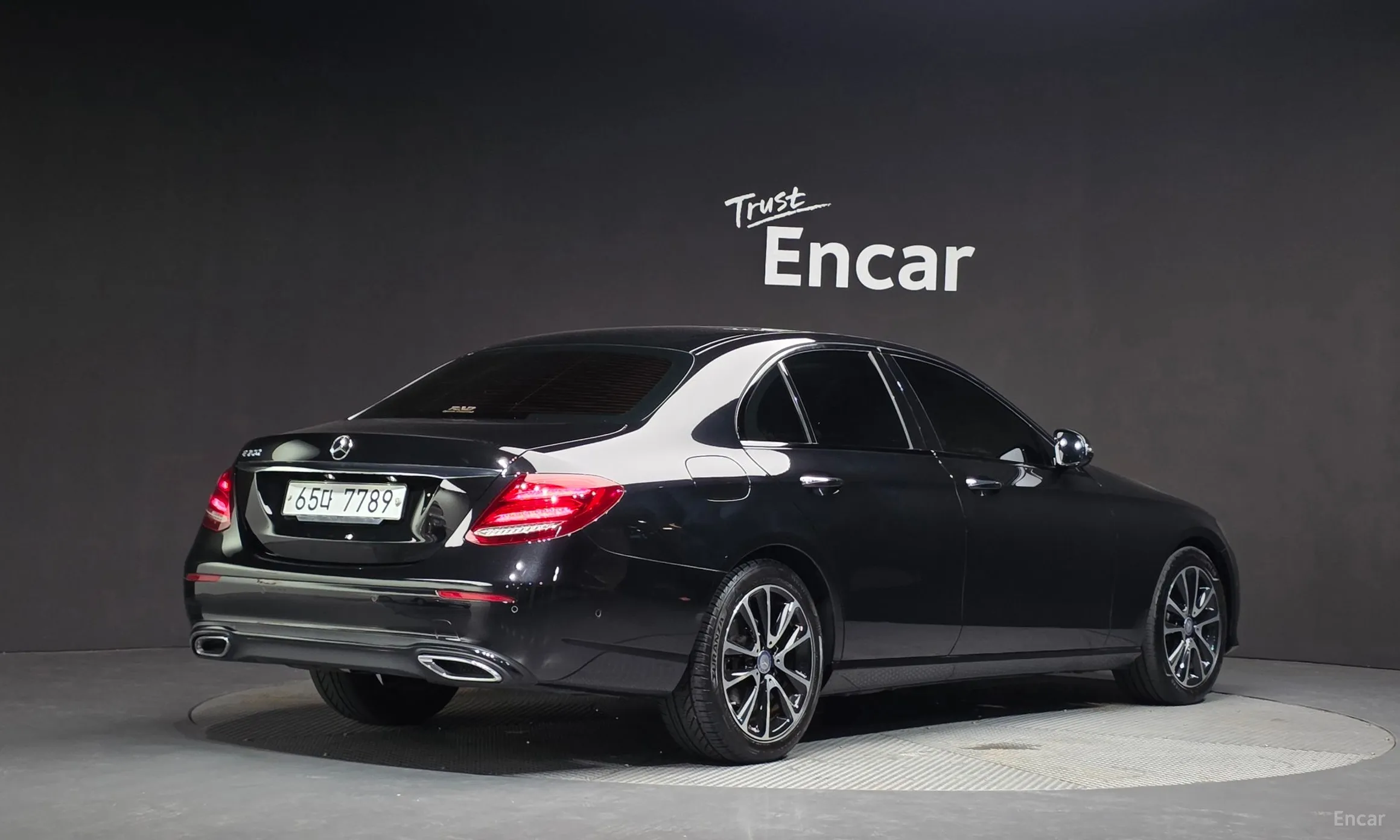 Mercedes Benz E-Class W213 превью 2