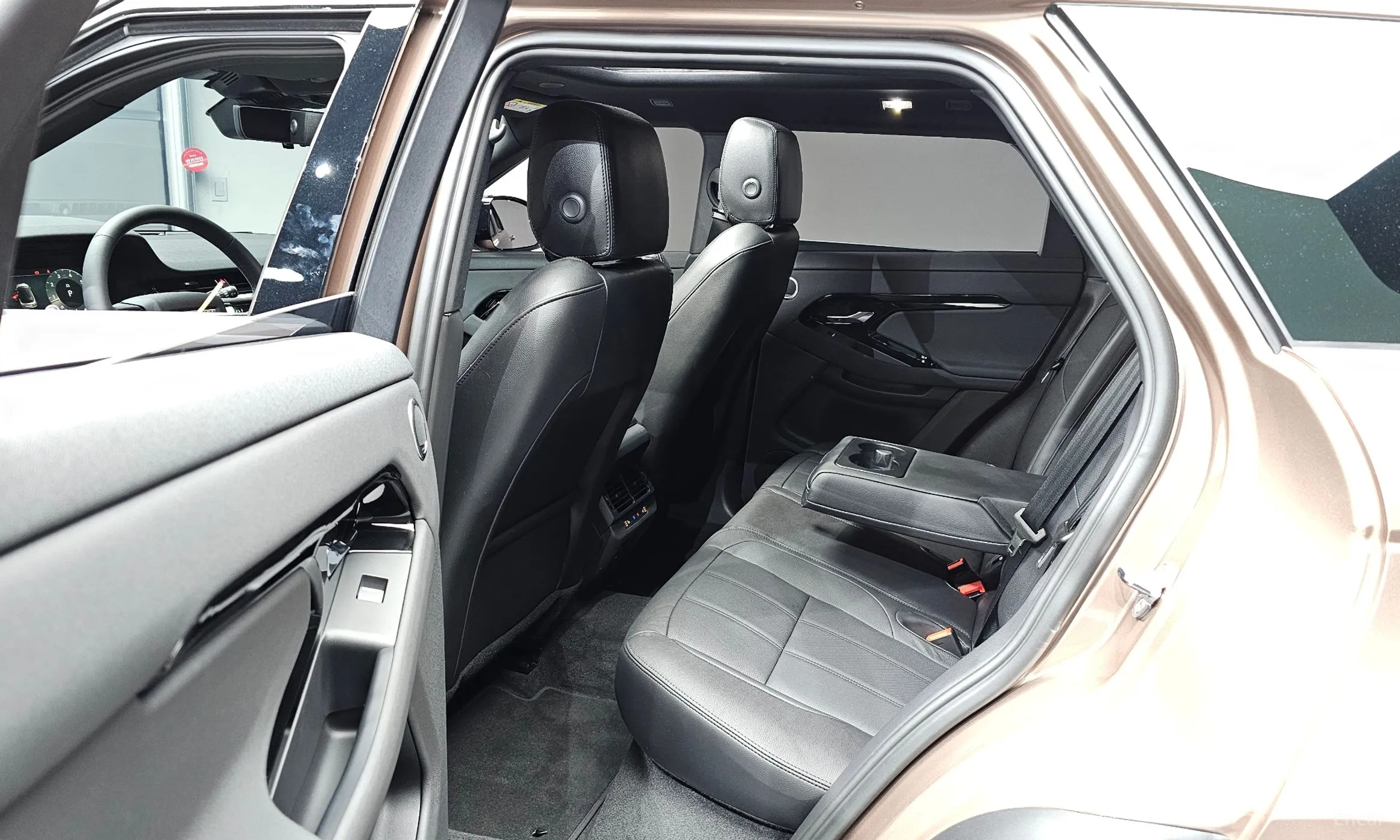 Land Rover Range Rover Evoque 2nd Generation превью 12