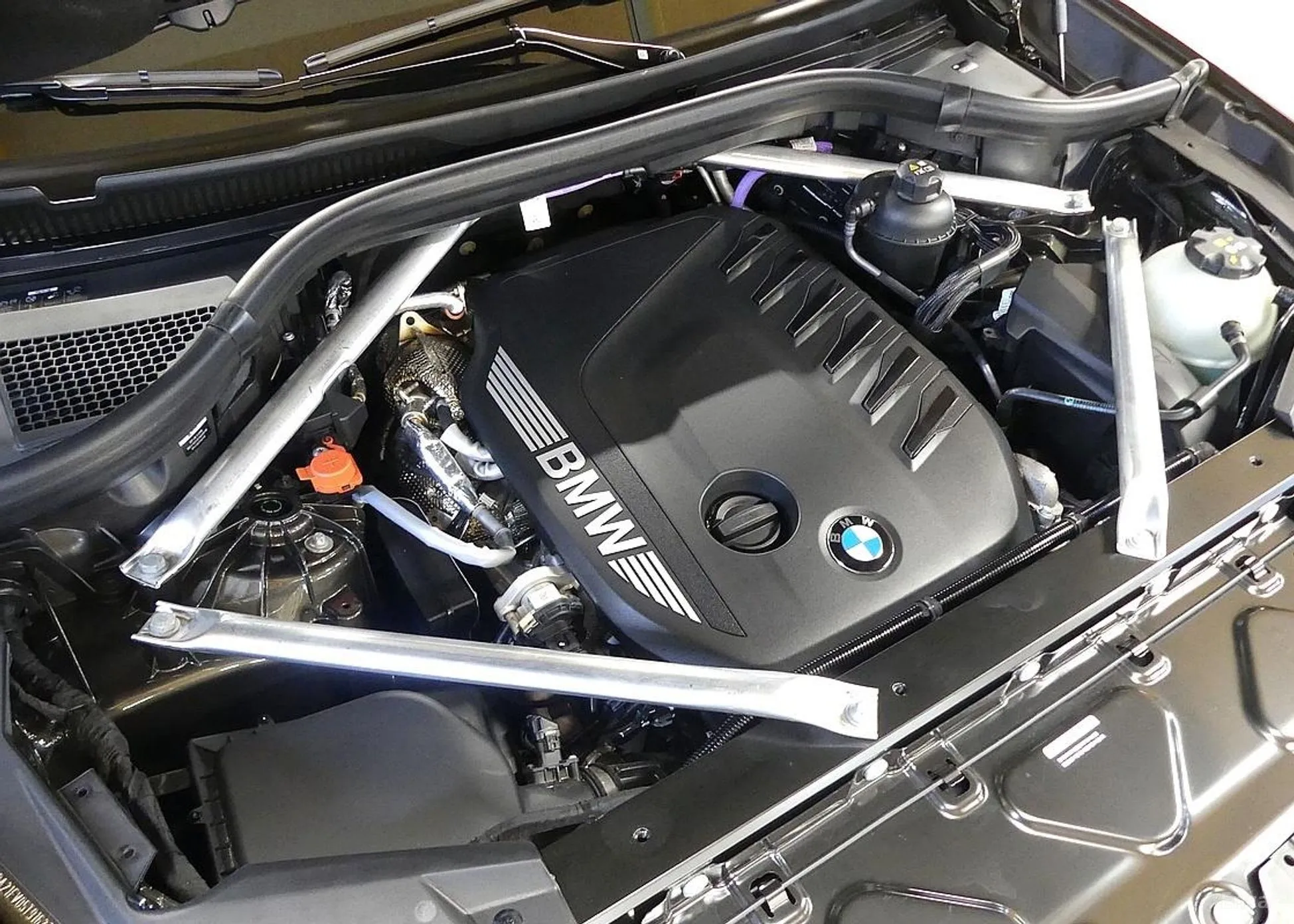 BMW X5 (G05) превью 6