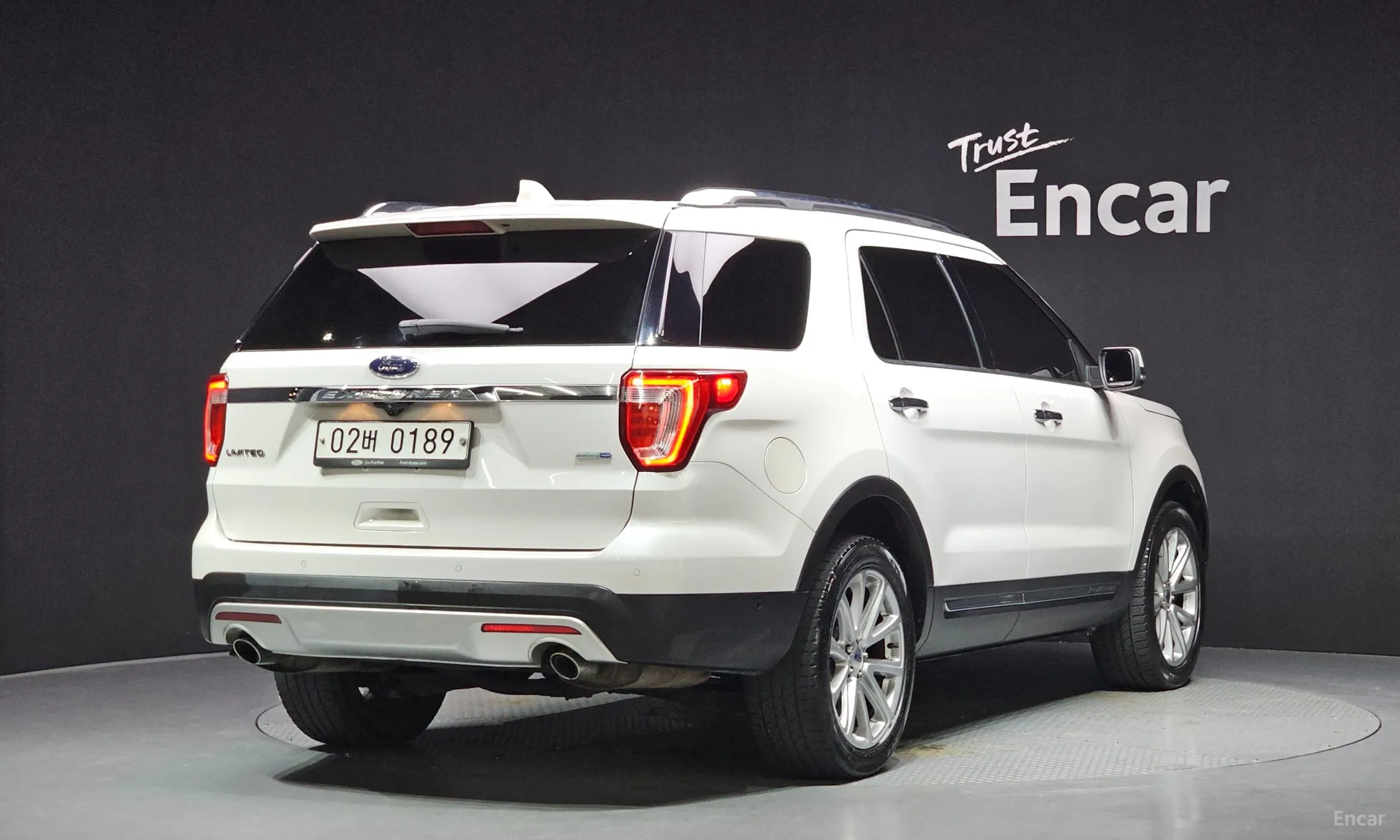 Ford Explorer превью 2