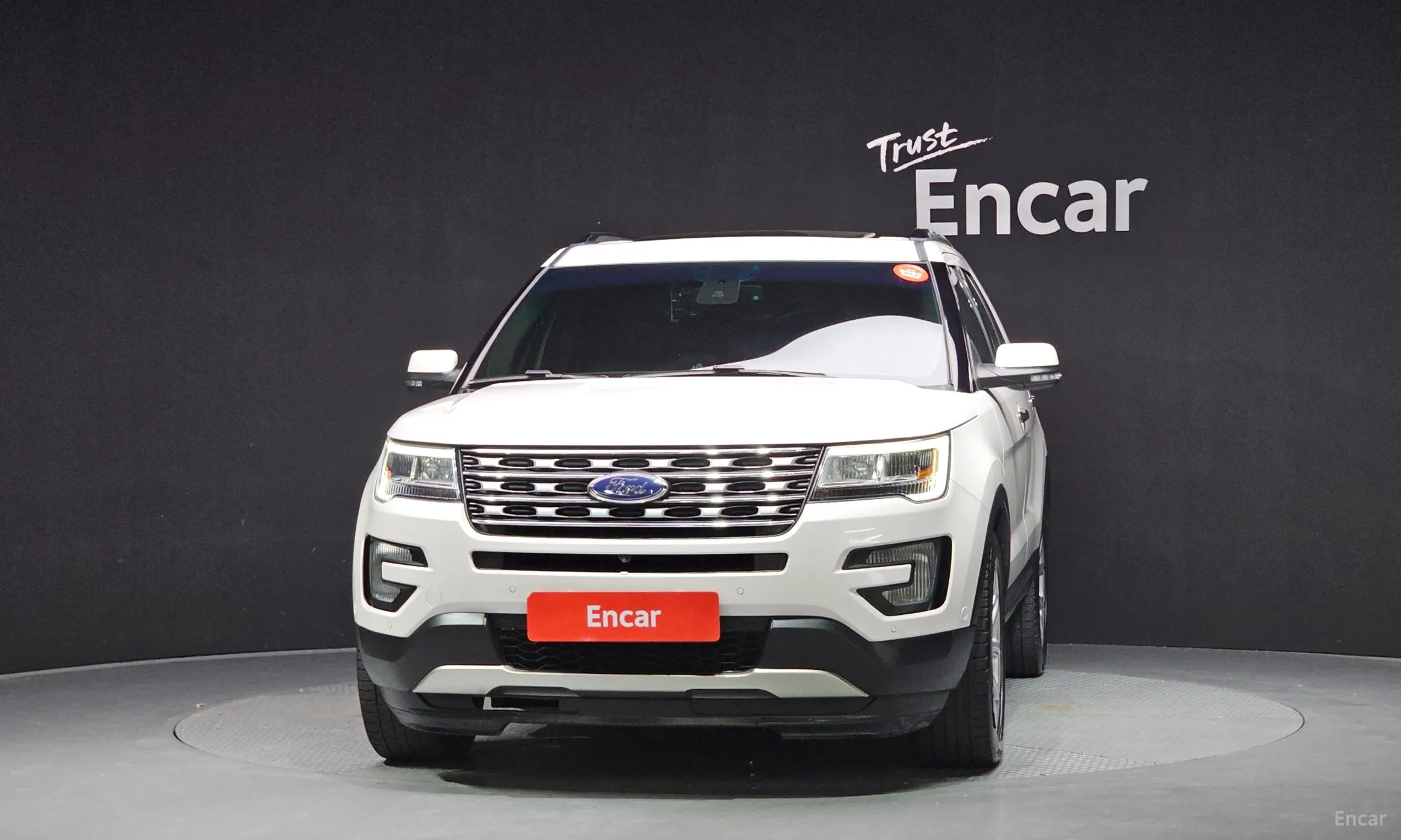Ford Explorer превью 3