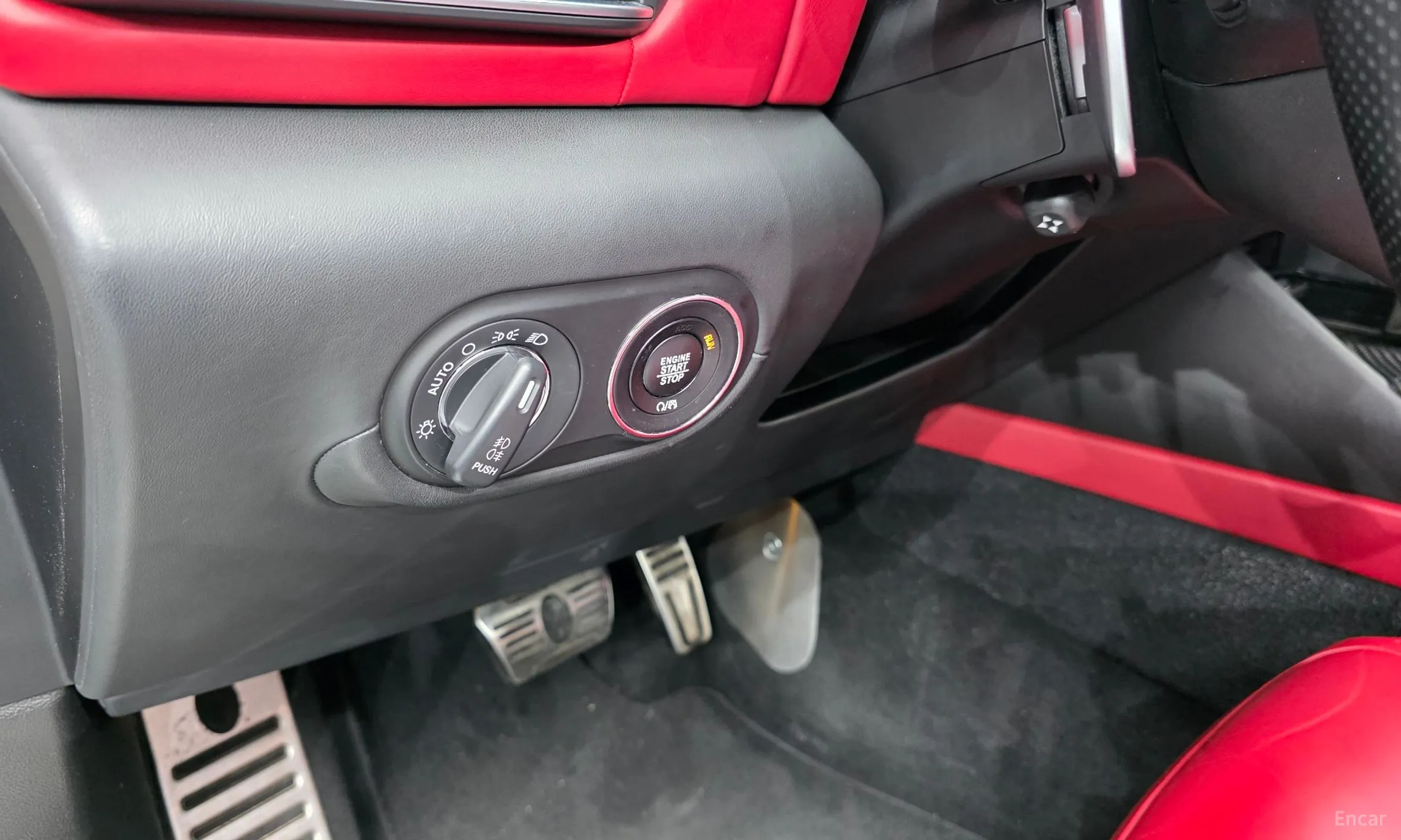 Maserati Levante превью 17