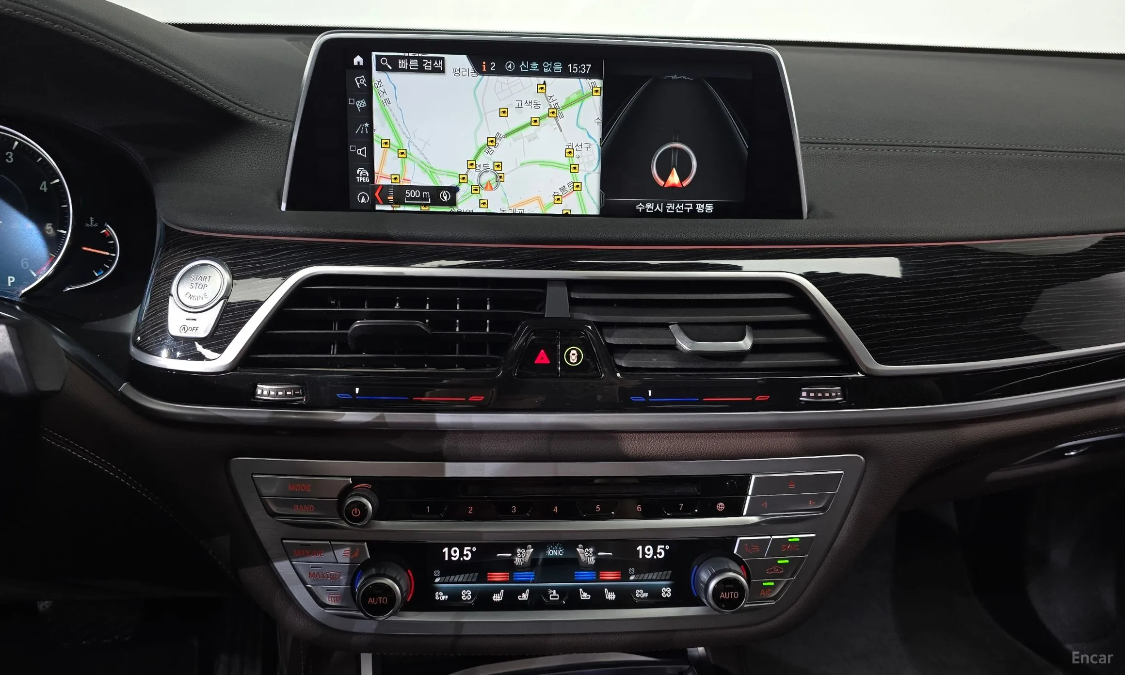 BMW 7 Series (G11) превью 13