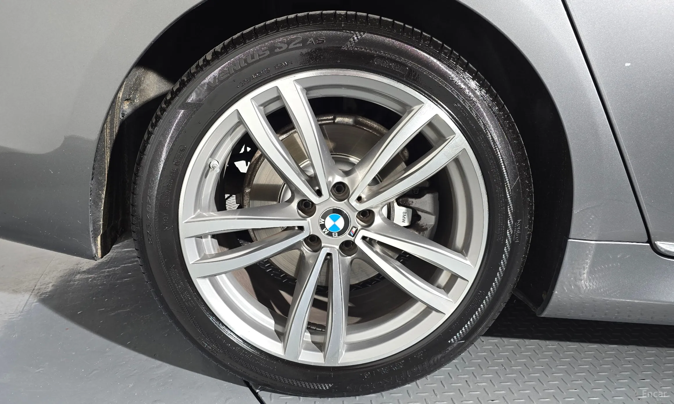 BMW 7 Series (G11) превью 5