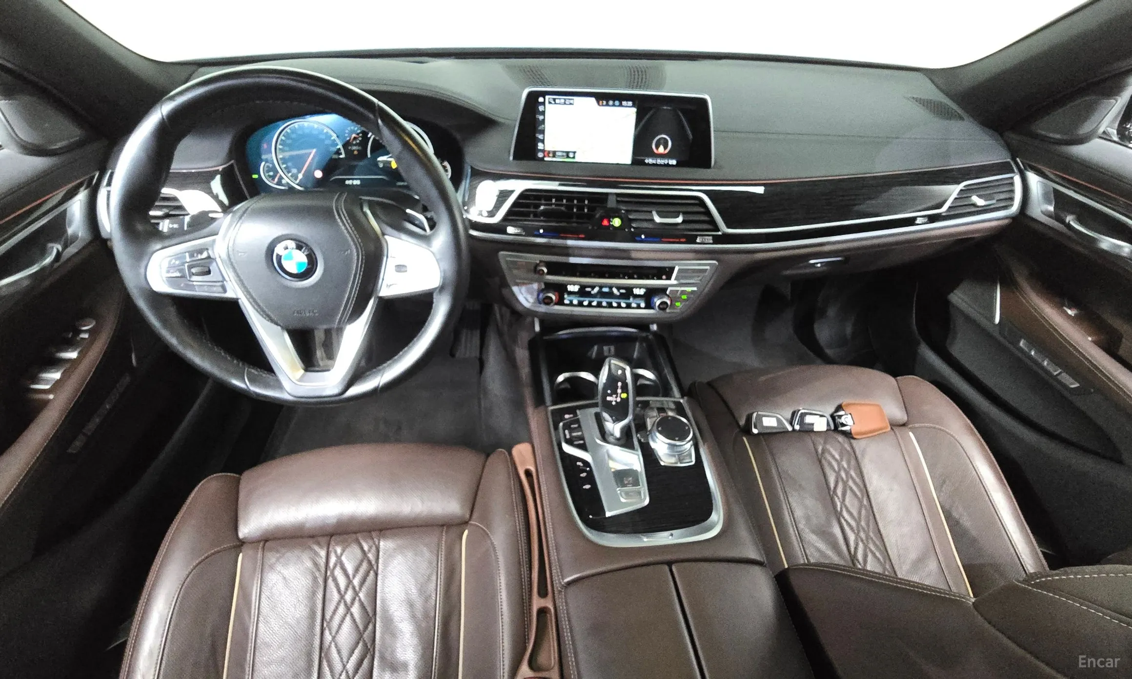 BMW 7 Series (G11) превью 7