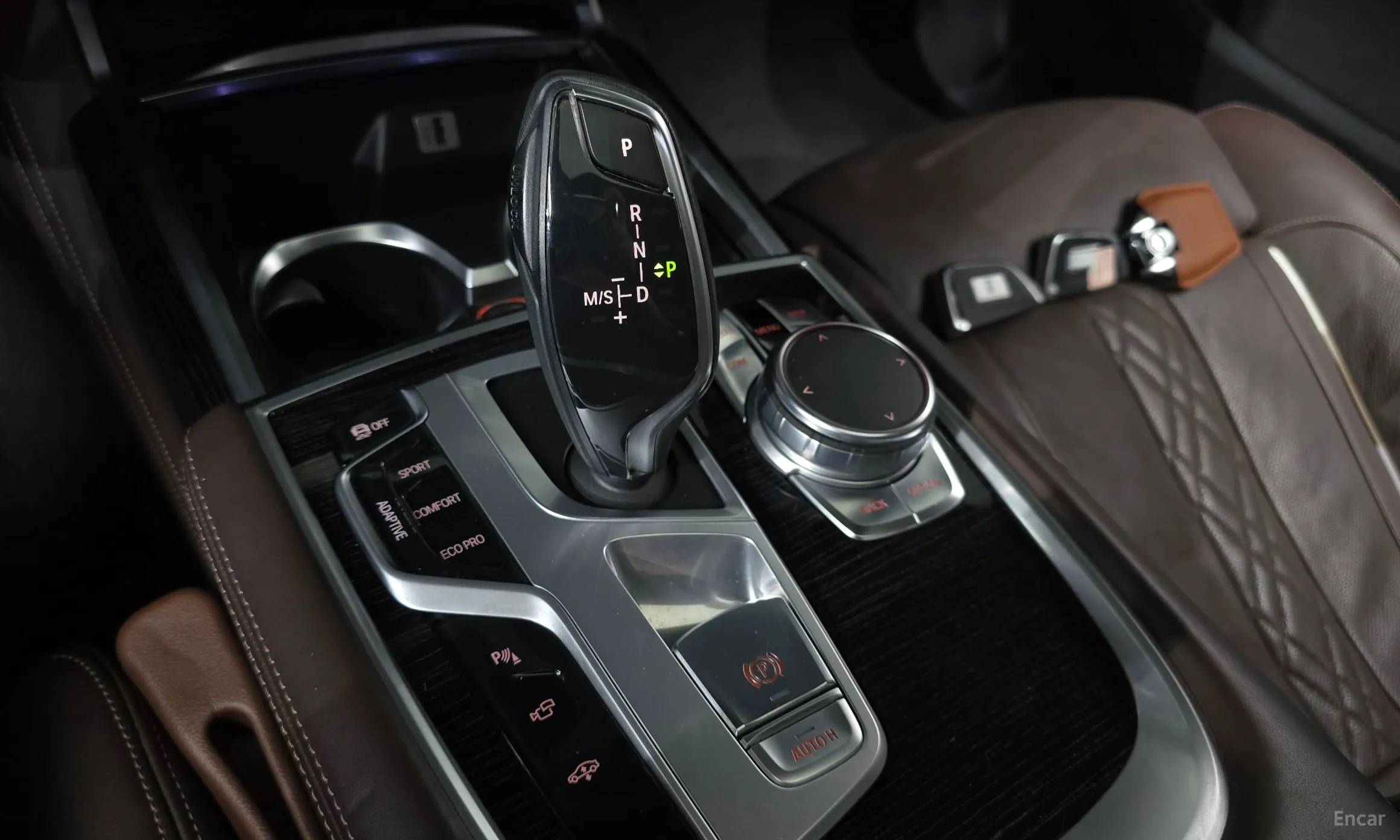 BMW 7 Series (G11) превью 9