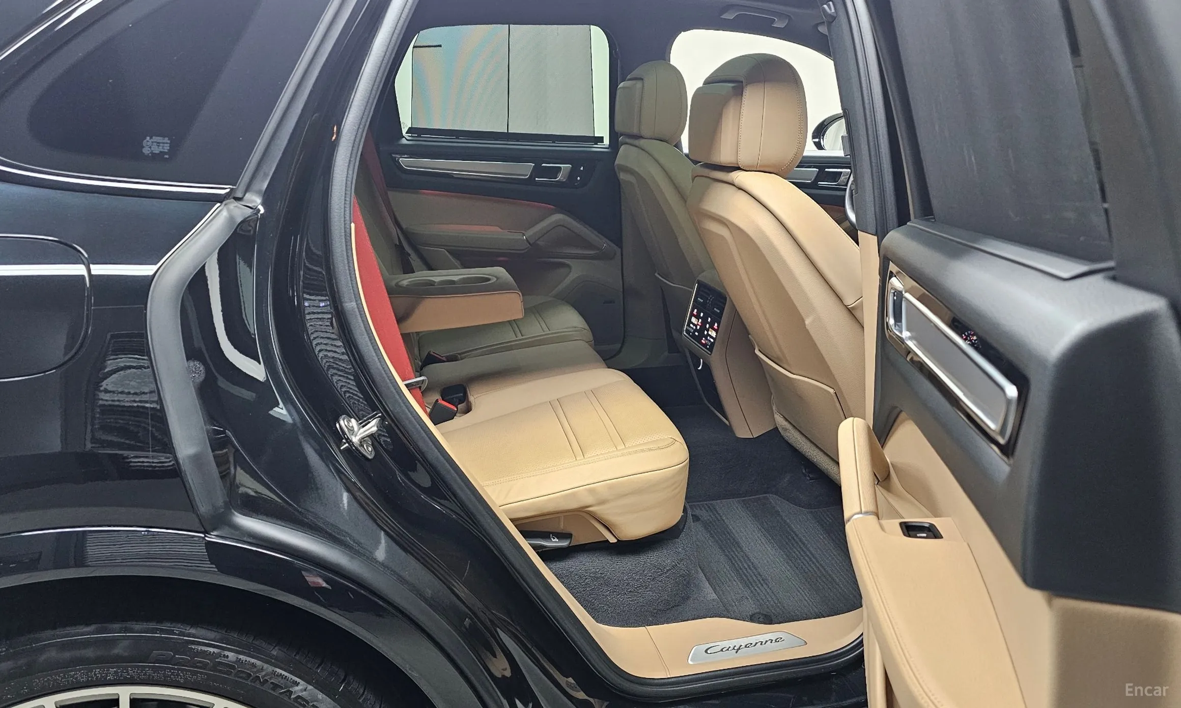 Porsche Cayenne (PO536) превью 12
