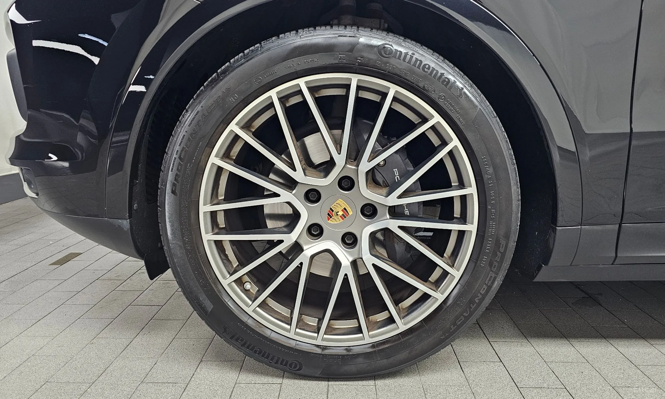 Porsche Cayenne (PO536) превью 5