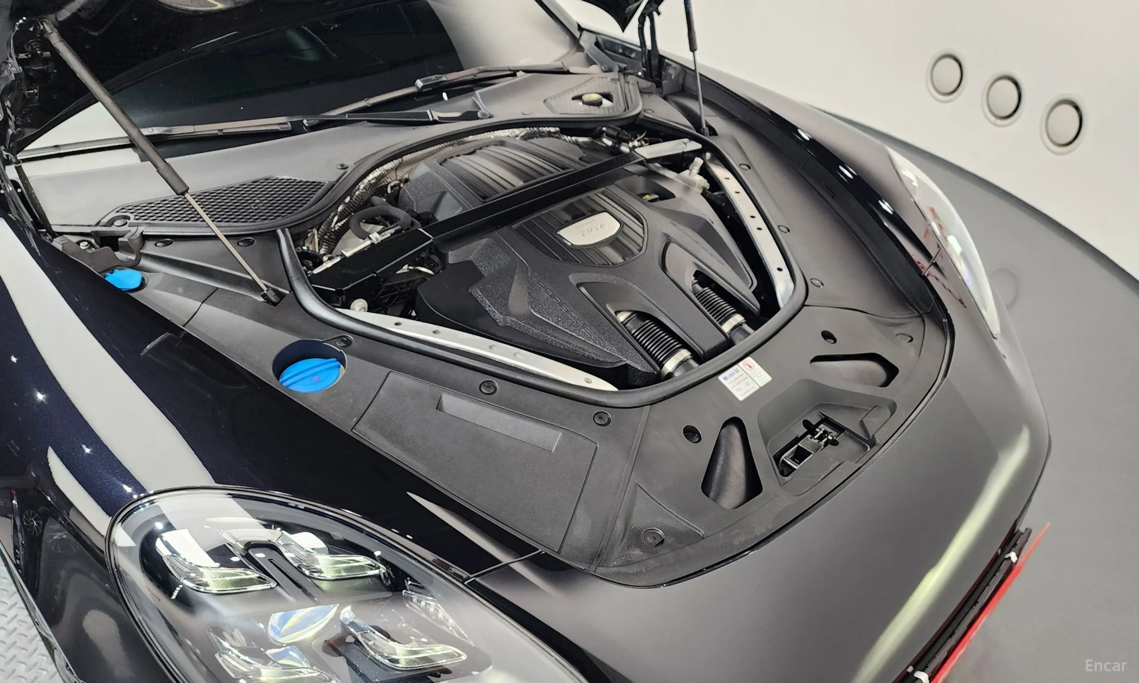 Porsche Panamera (971) превью 6