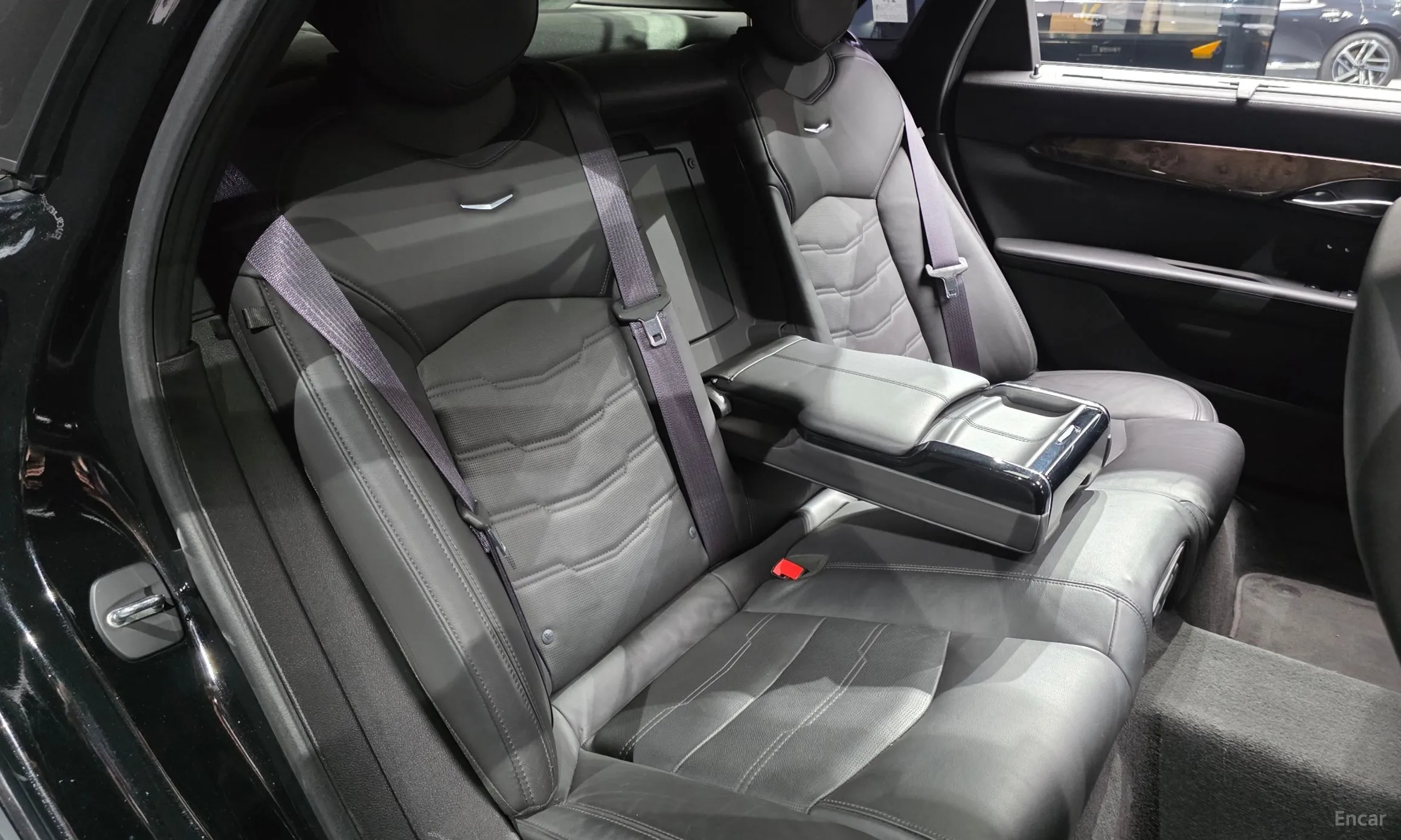 Cadillac CT6 превью 11